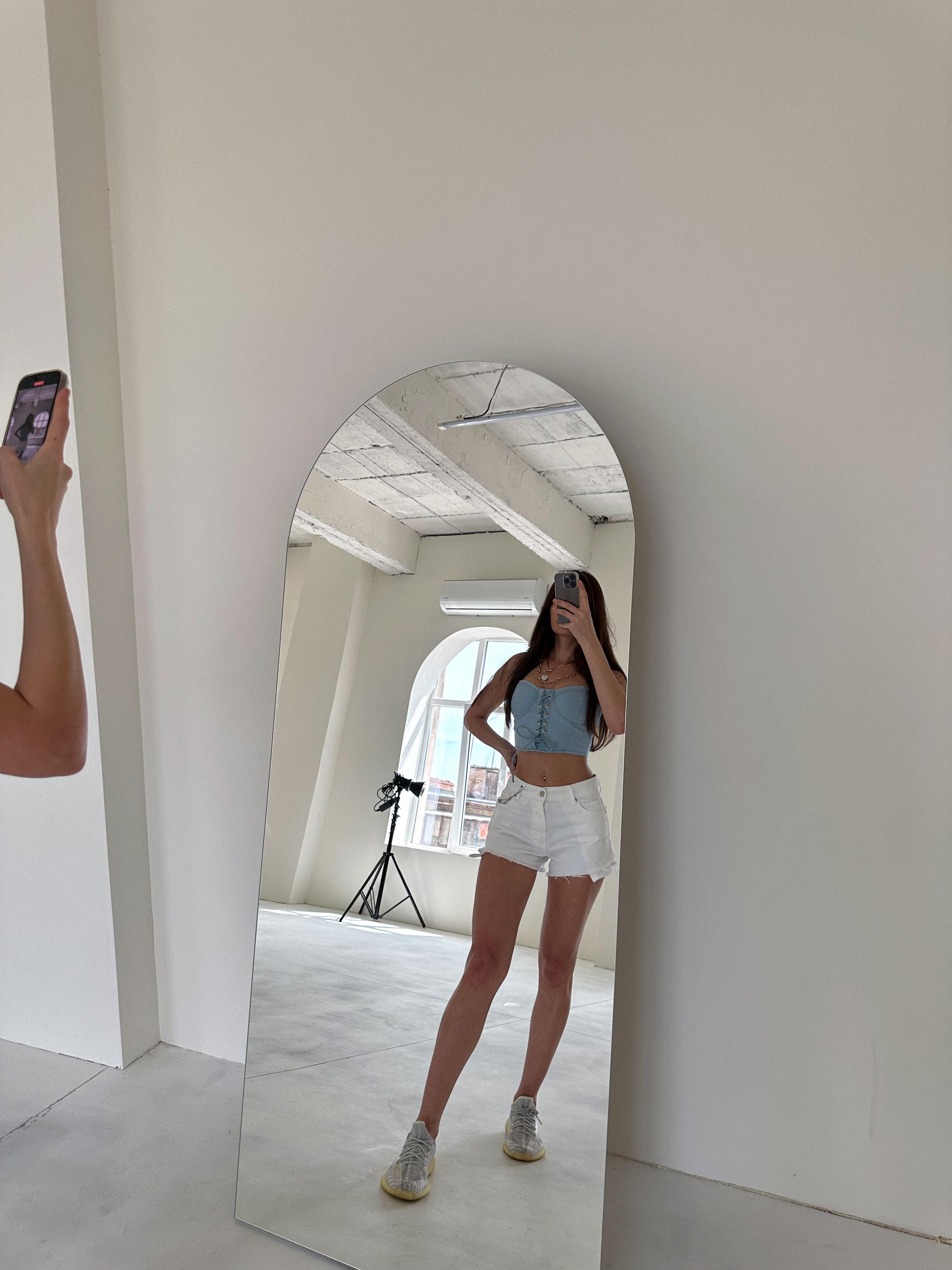 Контент съемка для магазина одежды. Контент фотограф в Ростове-на-Дону Яна Каушан