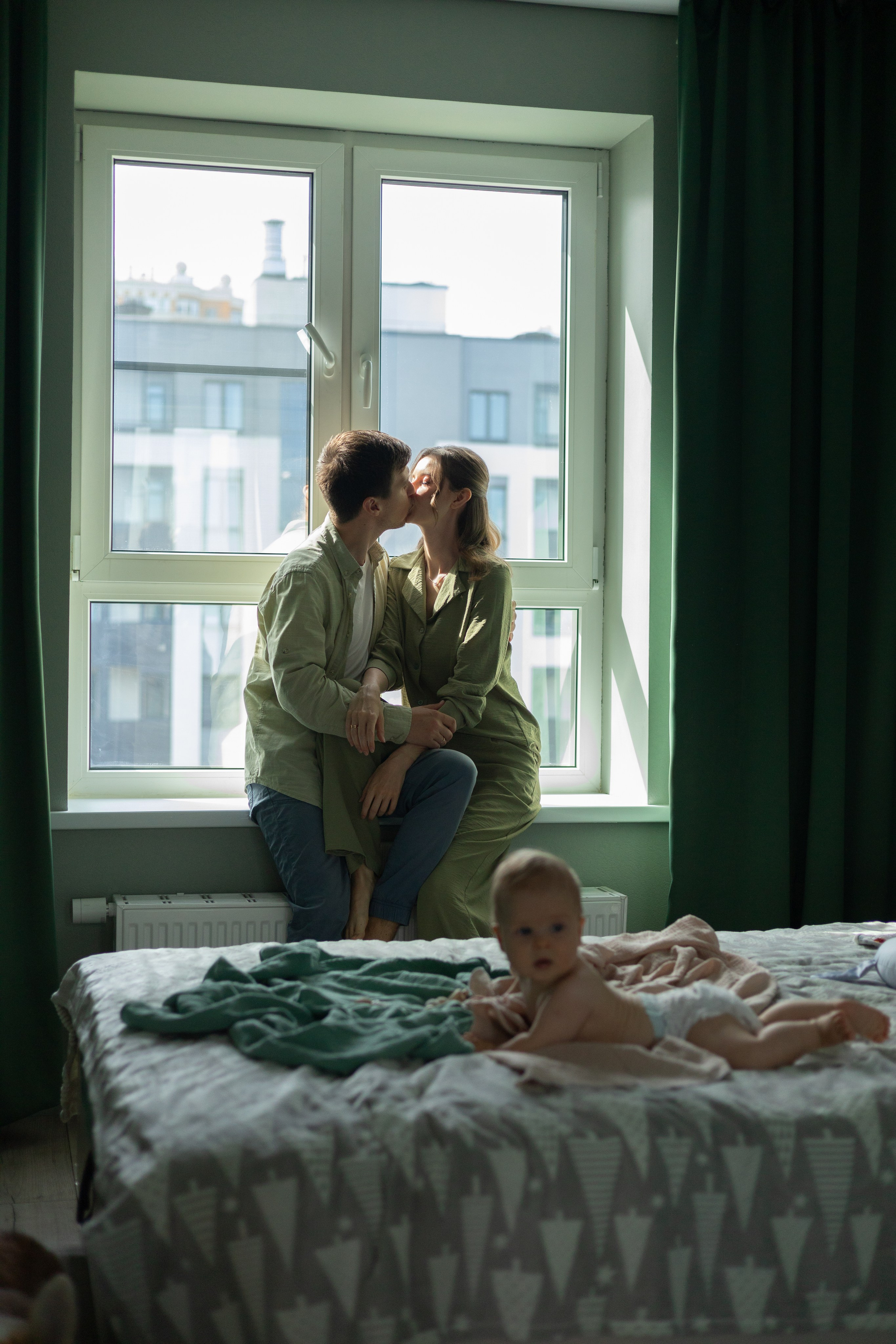 Рина, Илья и маленький Артем. Главная