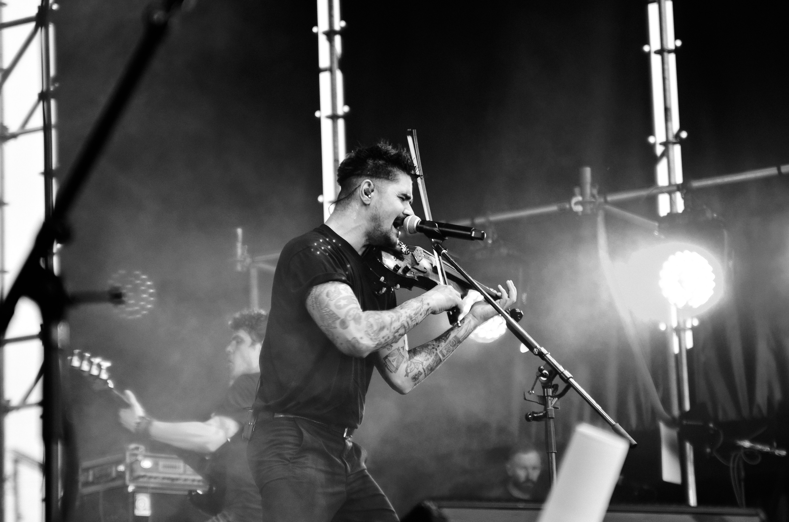 Концерт The Hatters на фестивале «Грань» в Барнауле. Денисова Аля — фотограф для парных съемок и индивидуальных историй в Барнауле