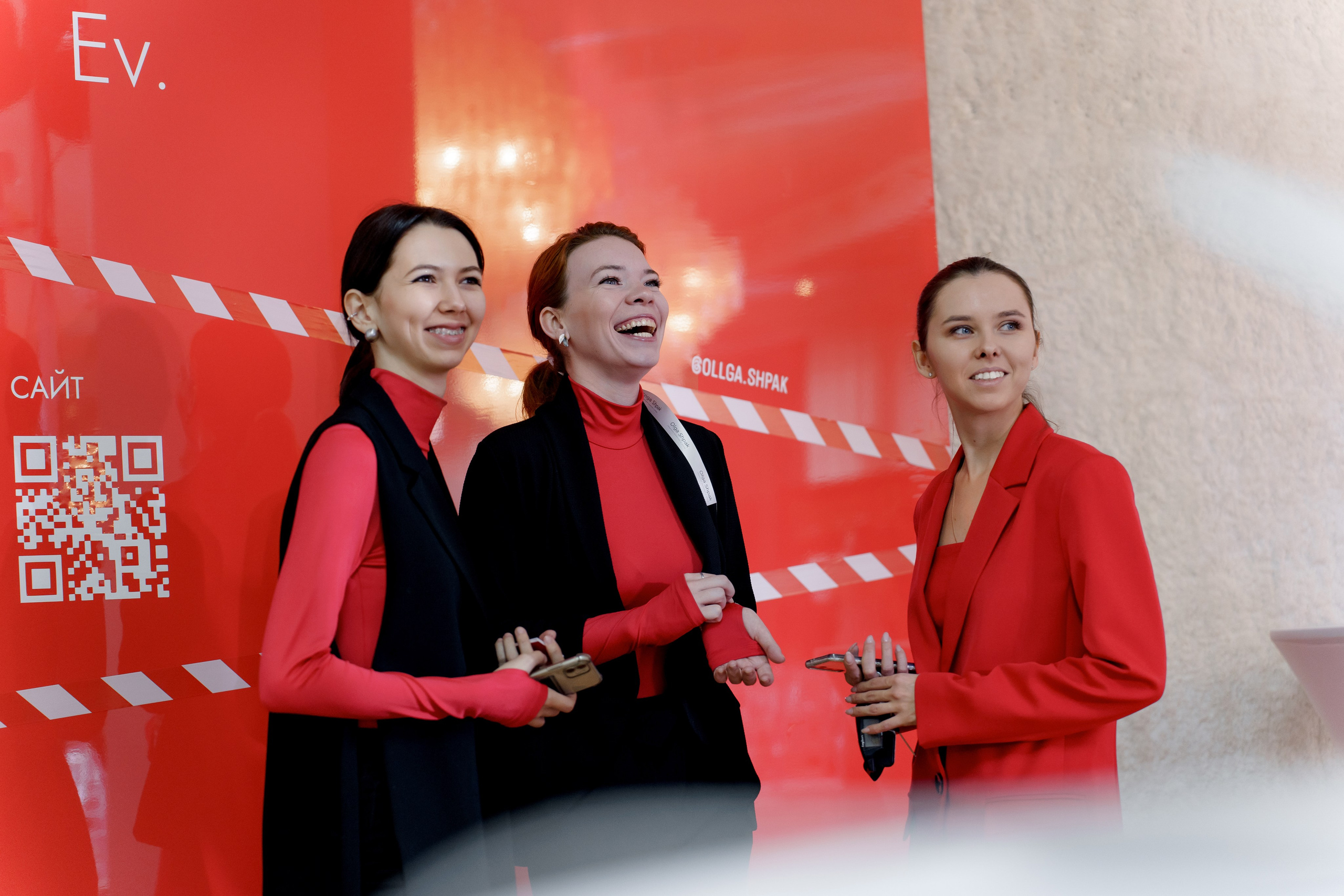 Выставка свадебных специалистов «Свадьба на 1000%». Свадебный фотограф в Санкт-Петербурге