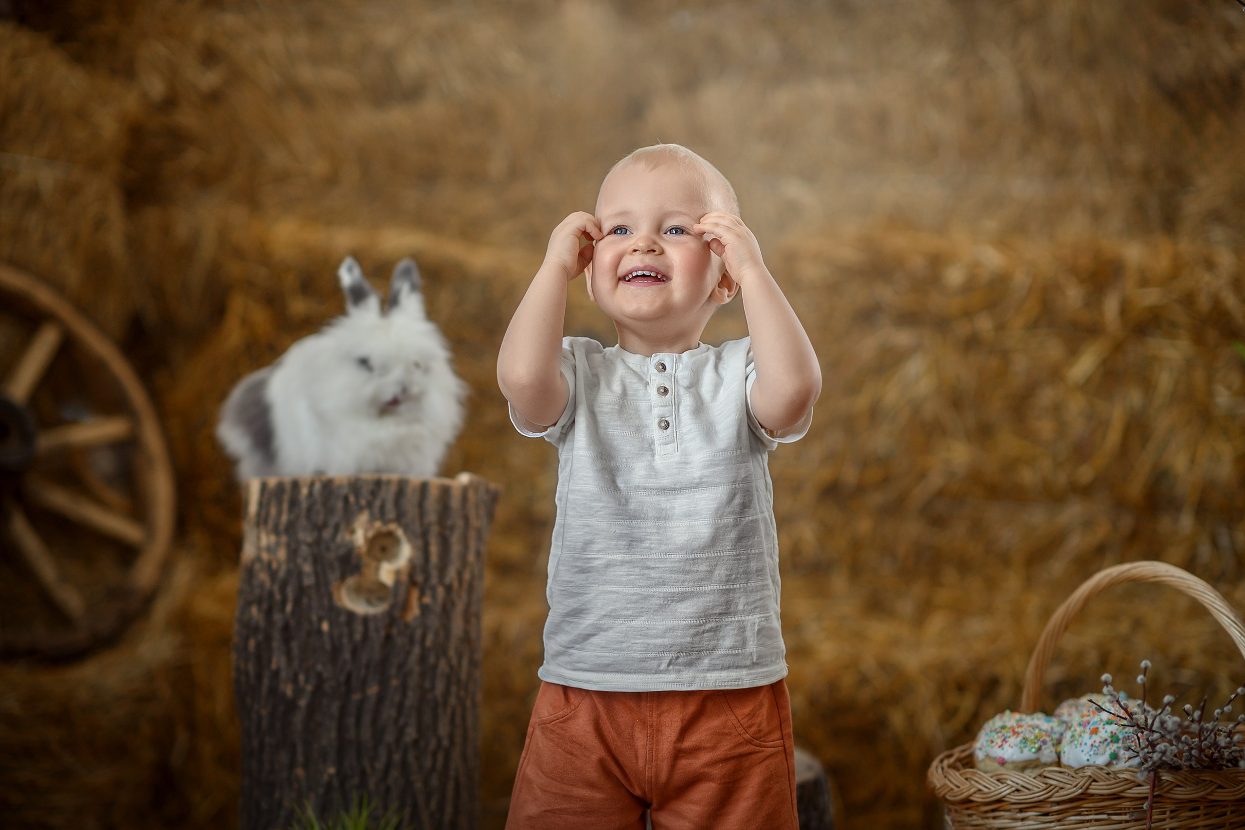 ПАСХА В СЕНЕ. Семейный фотограф Екатеринбург Лора Мур