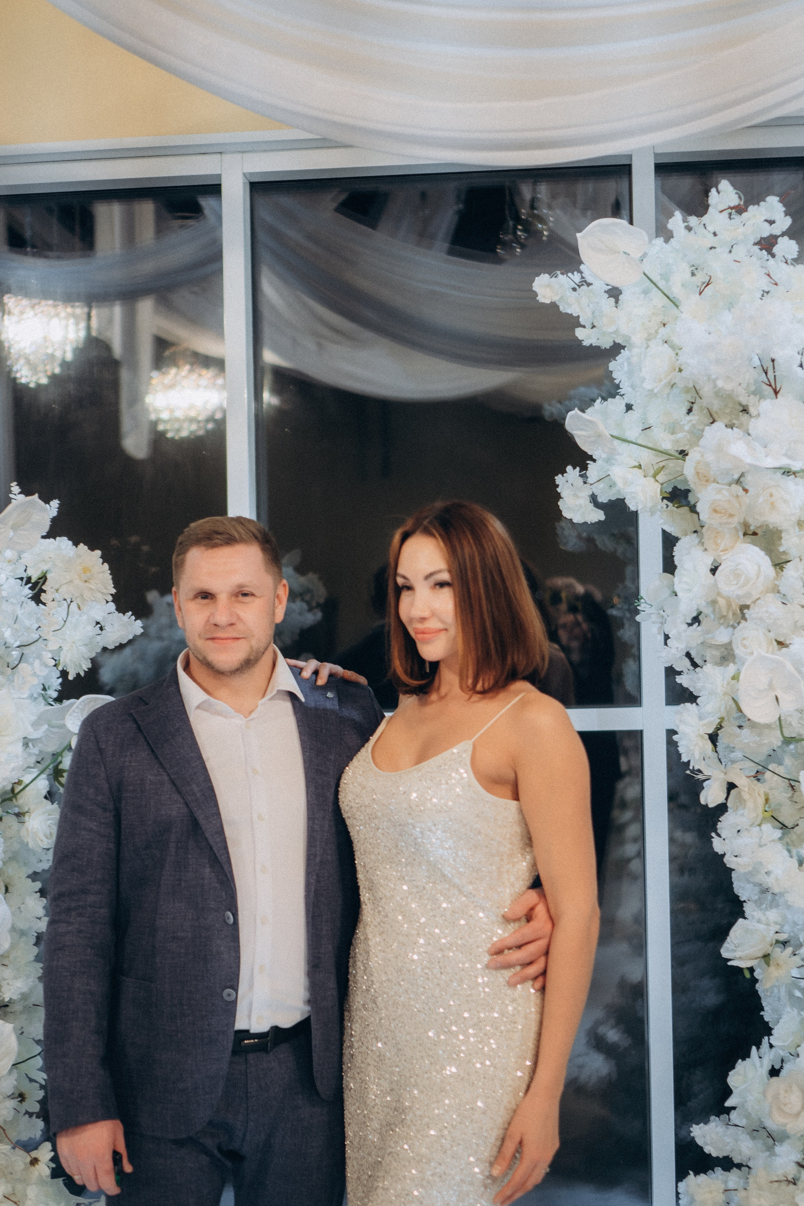 СВАДЕБНАЯ СЬЕМКА СБОРОВ В ОТЕЛЕ И ВЫЕЗД НА ЦЕРЕМОНИЮ (СНЯТО В СИБИРЕ В НИЖНЕВАРТОВСКЕ). Профессиональный фотограф, Санкт-Петербург — Виктория Богомолова