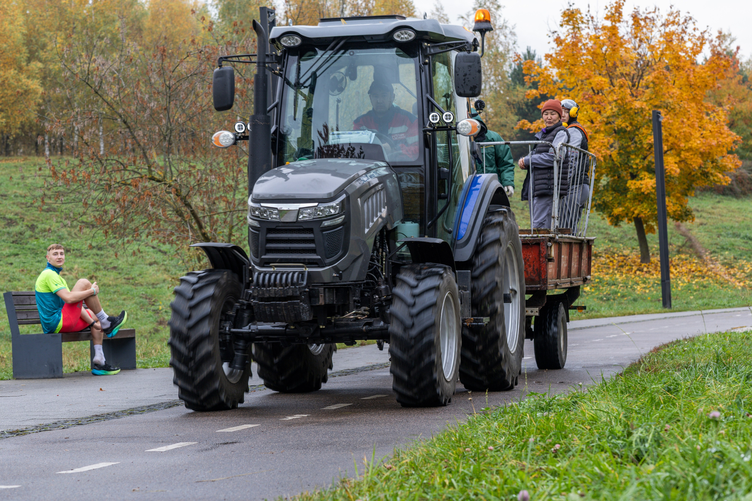 5 вёрст в Митино, 11.10.25. Фотограф Сергей Ловкий
