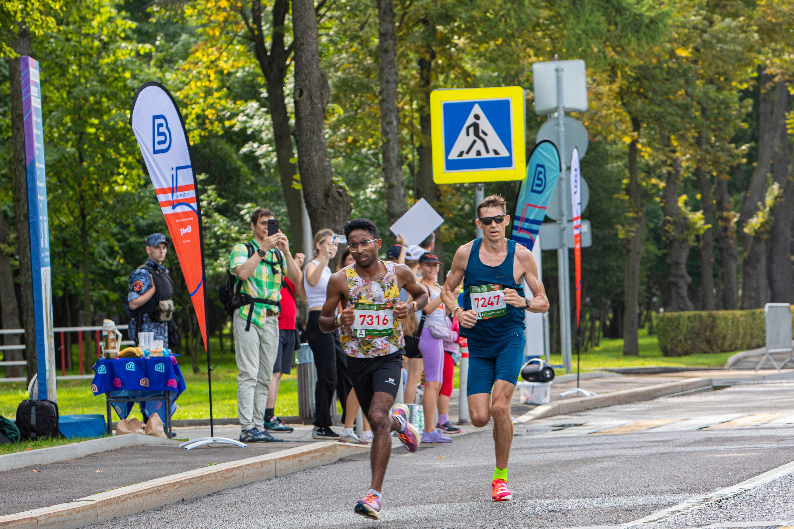 Полумарафон Лужники, 20 августа 2023 г. Фотограф Сергей Ловкий