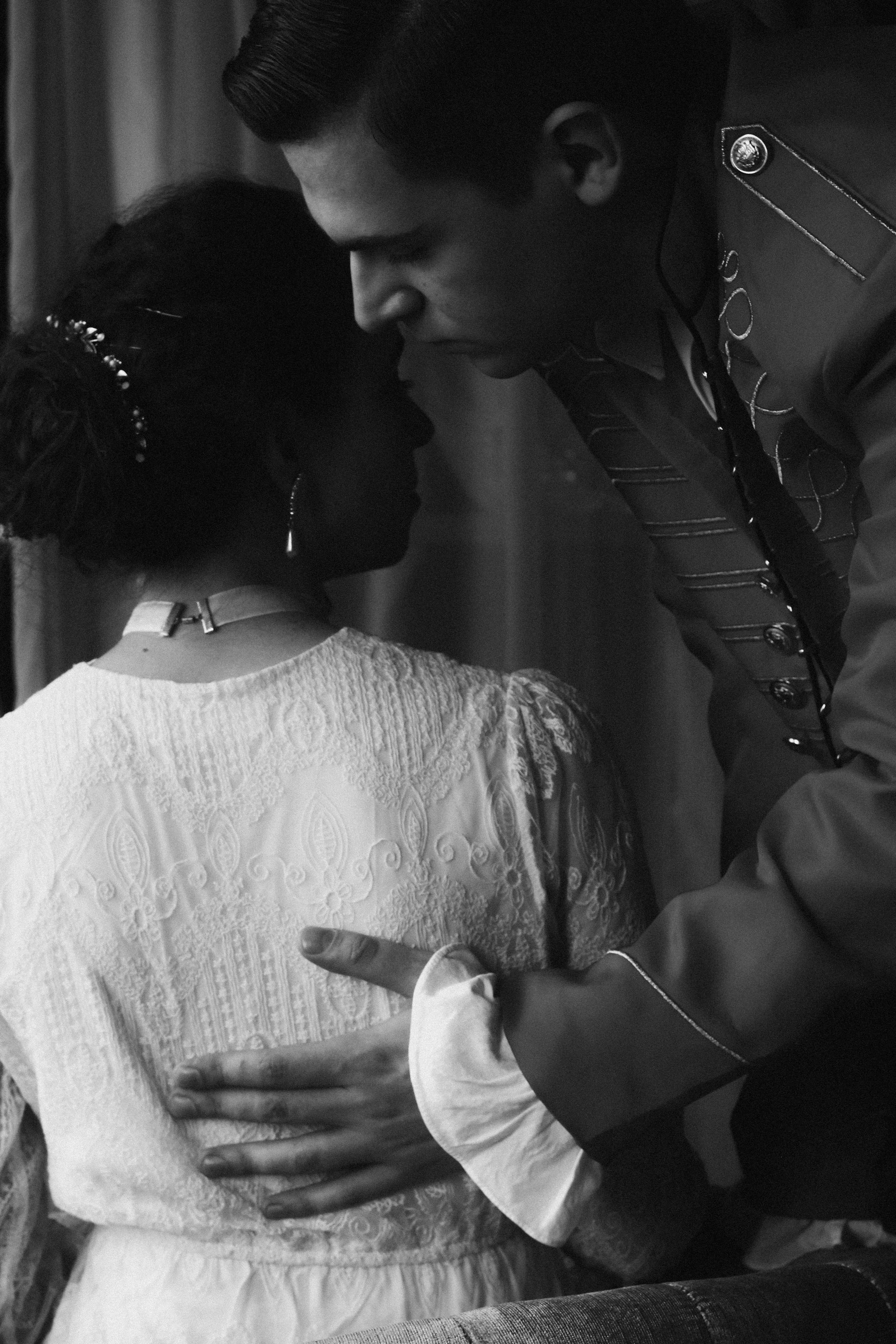 Каренина и Вронский. Фотограф и видеограф Анастасия Витюкова | Екатеринбург