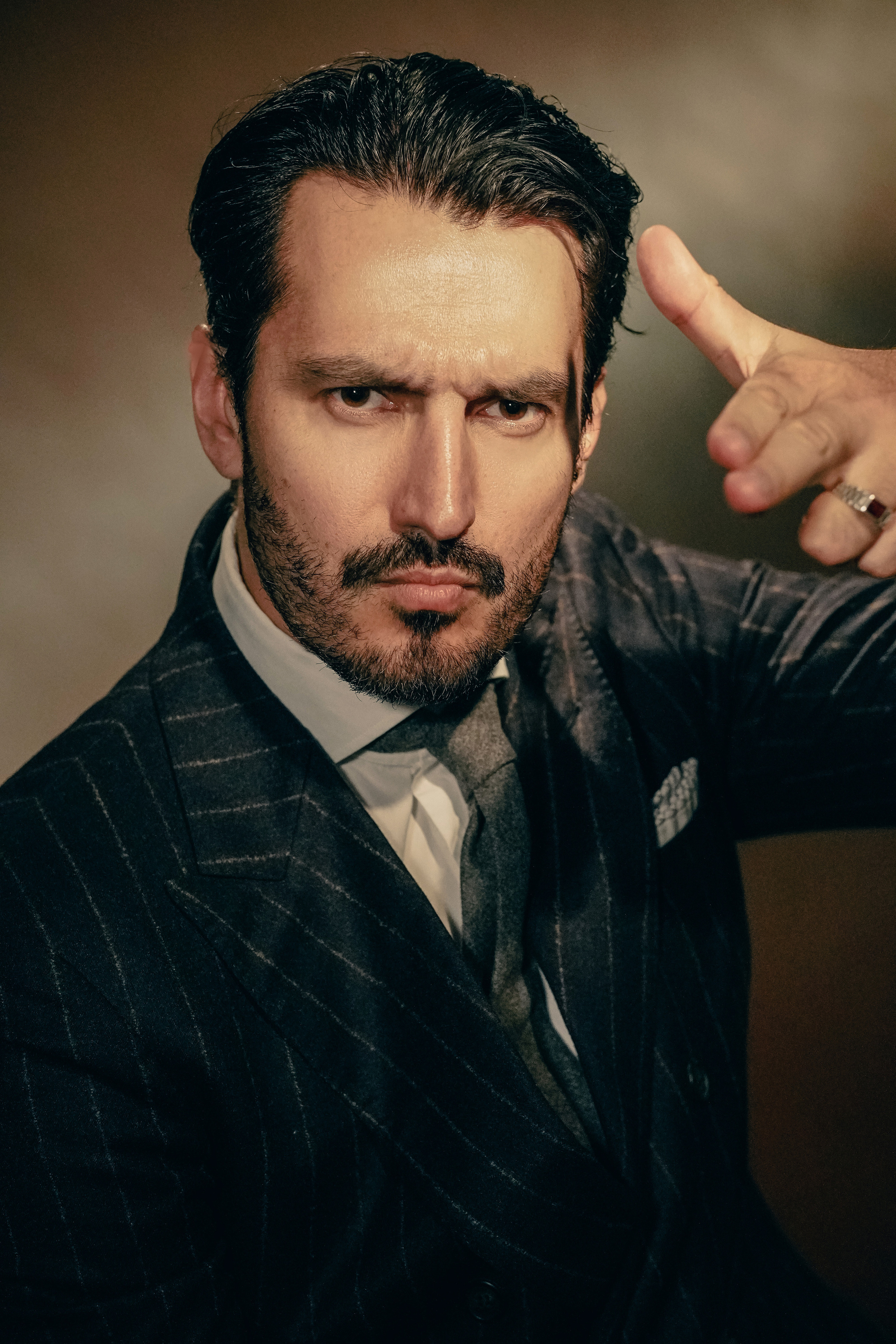 Мужской портрет. Портретная съемка в Москве, студийный фотограф Игорь Фомин