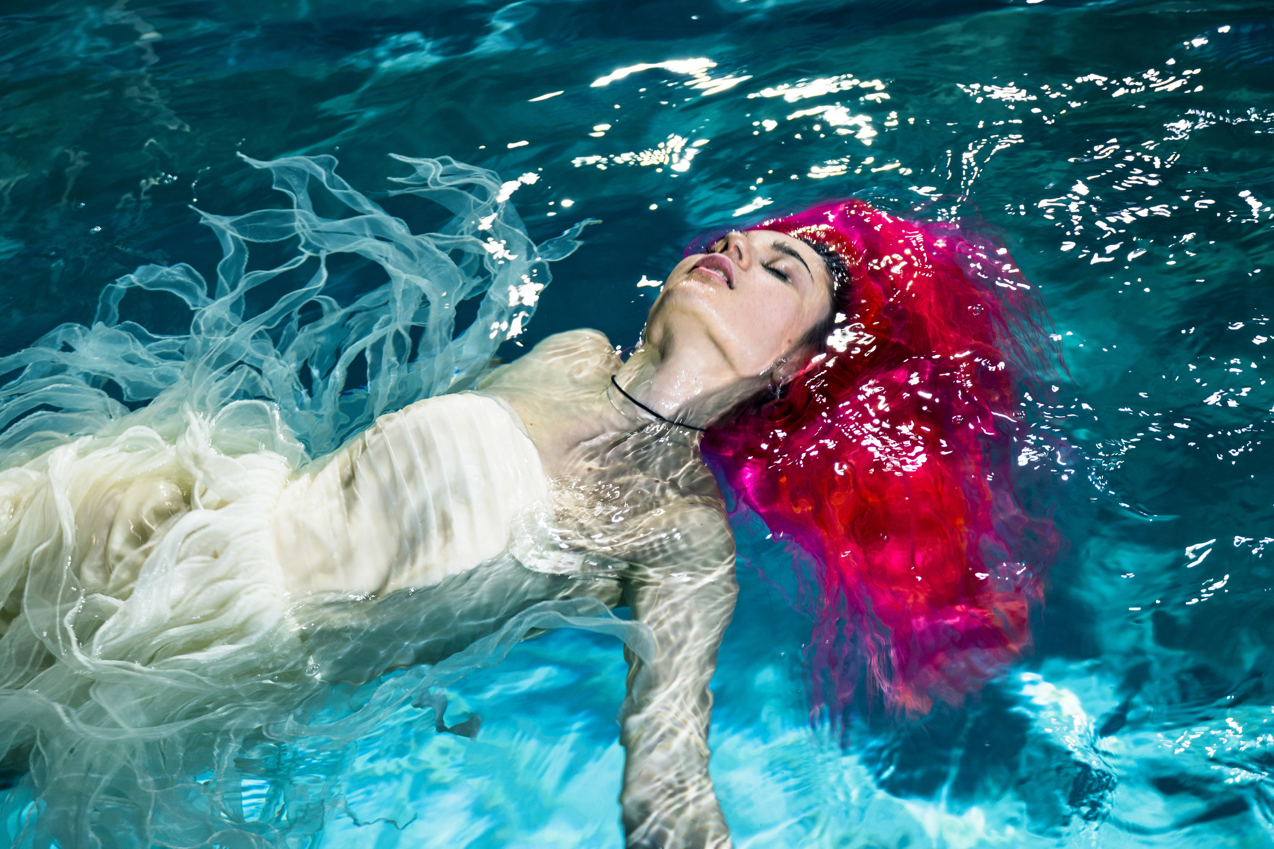 Подводная фотосессия. Портретная съемка в Москве, студийный фотограф Игорь Фомин