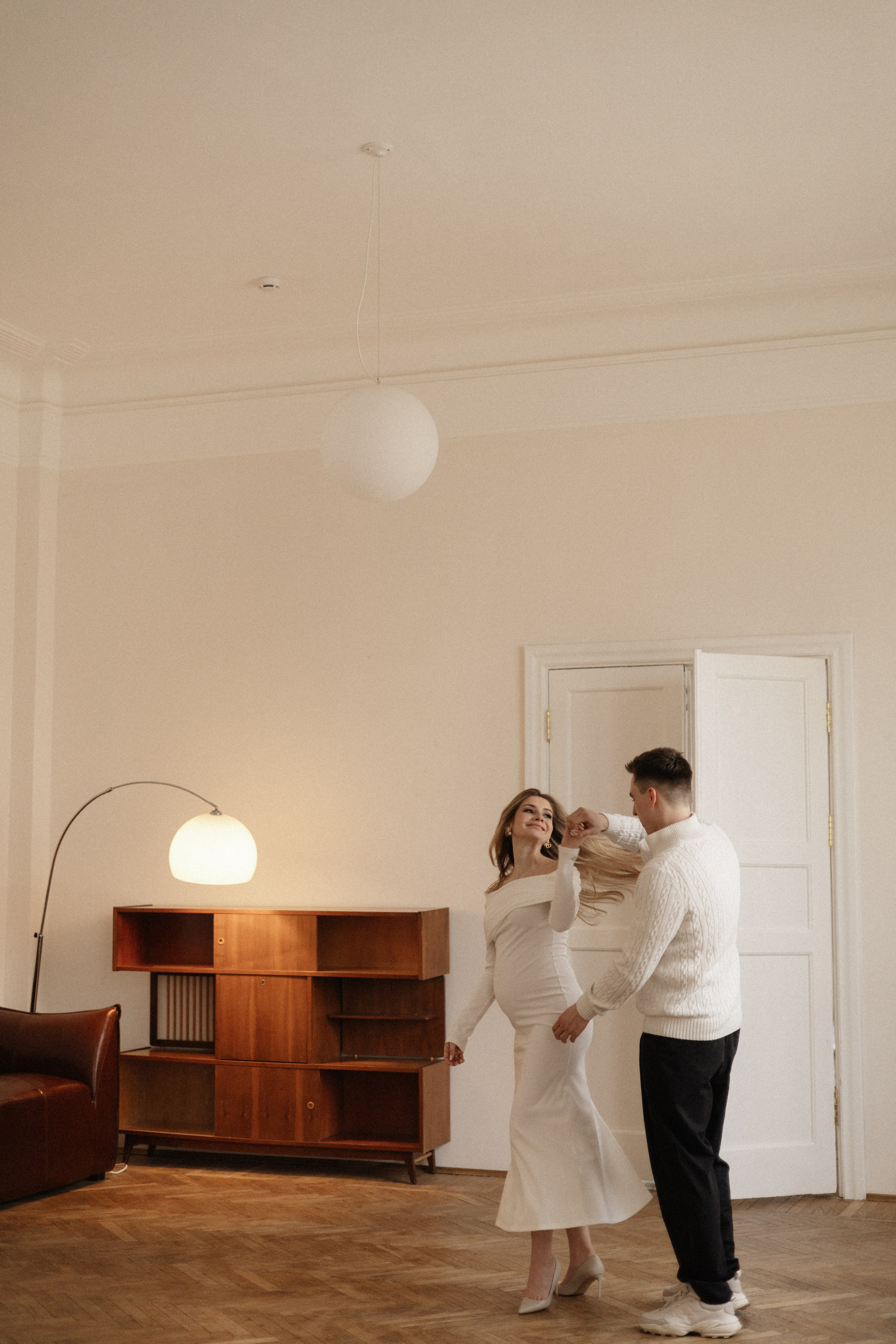 Беременная фотосессия в студии. Свадебный и портретный фотограф в Москве Анастасия Масюк