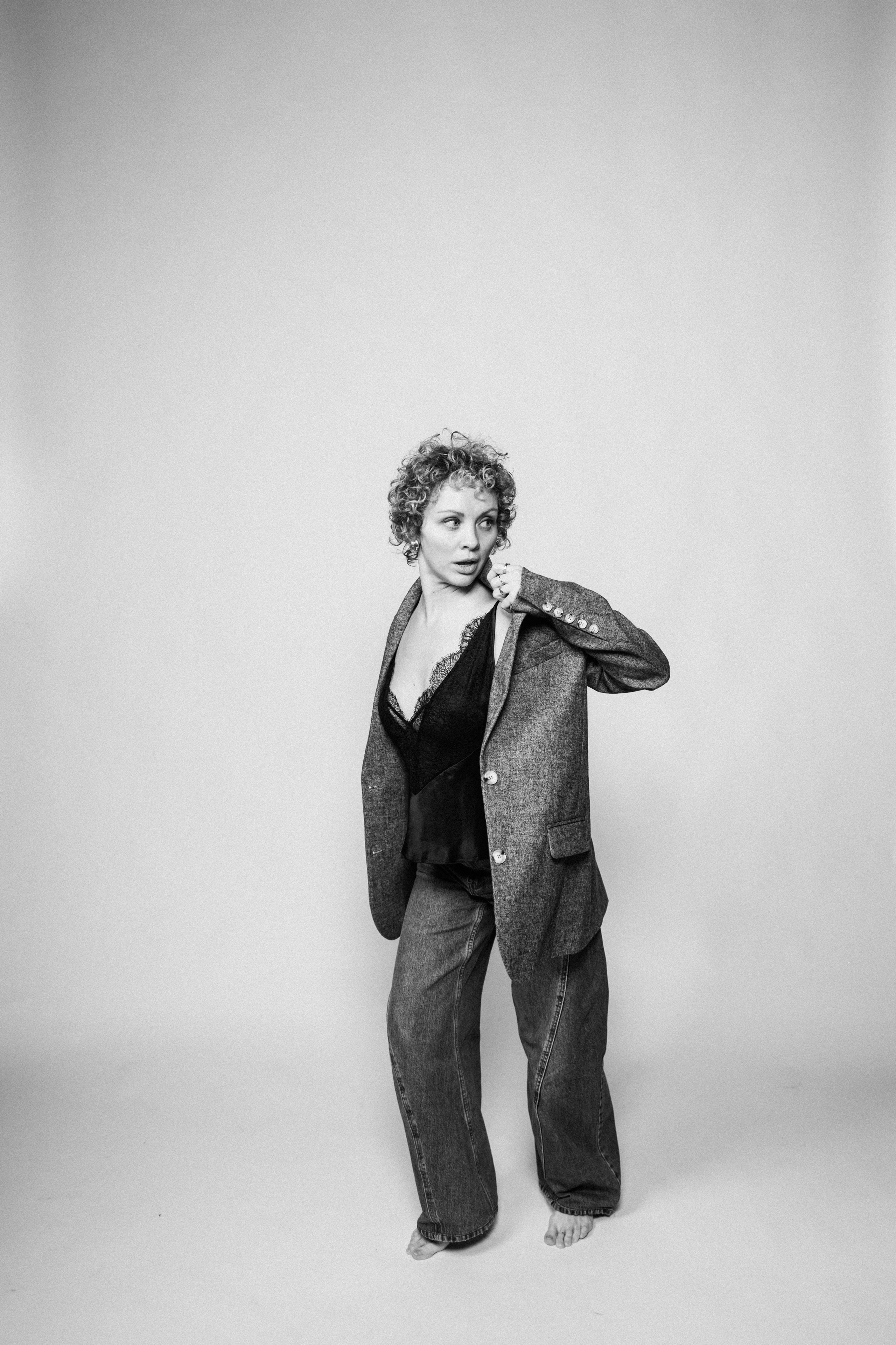 ЧБ. Фотостудия Автопортрета «Своими Глазами»