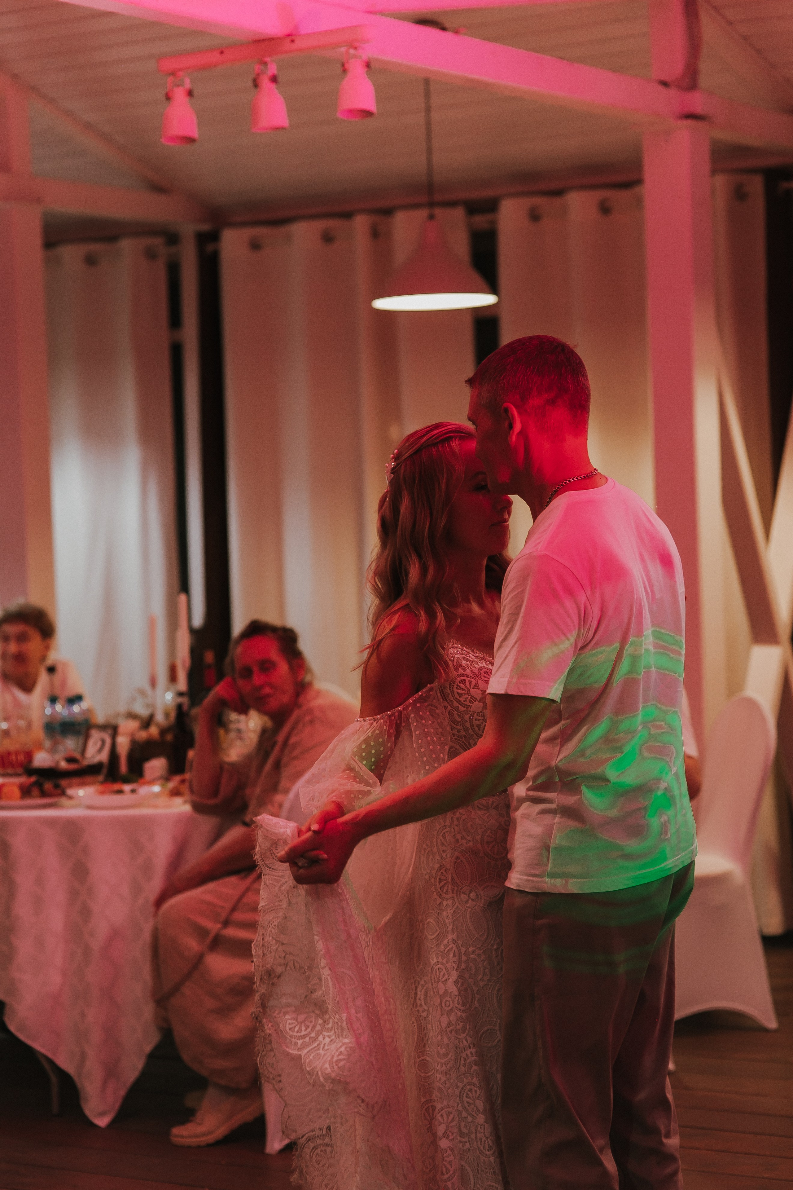 Август. Жара. Влюбленные. Свадебный и репортажный фотограф в Ярославле и Санкт-Петербурге Роман Микрюков