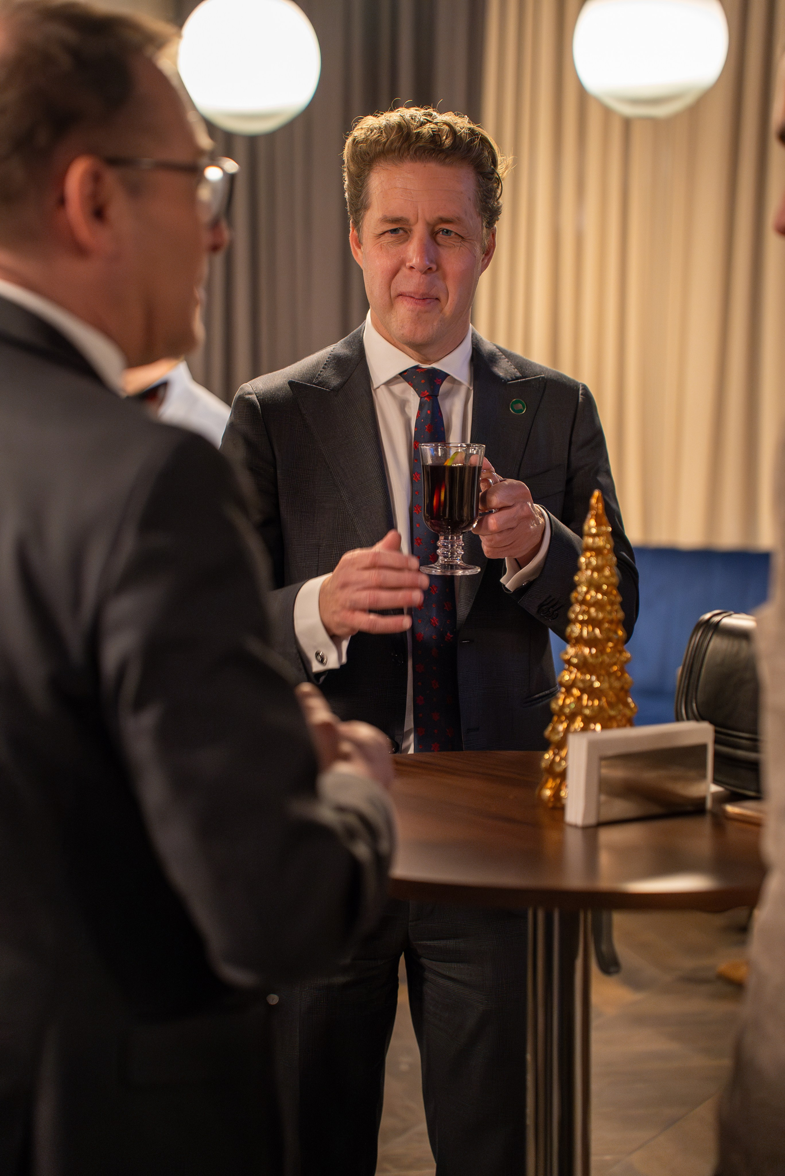 Фотосъёмка новогоднего корпоратива в СПБ Москве