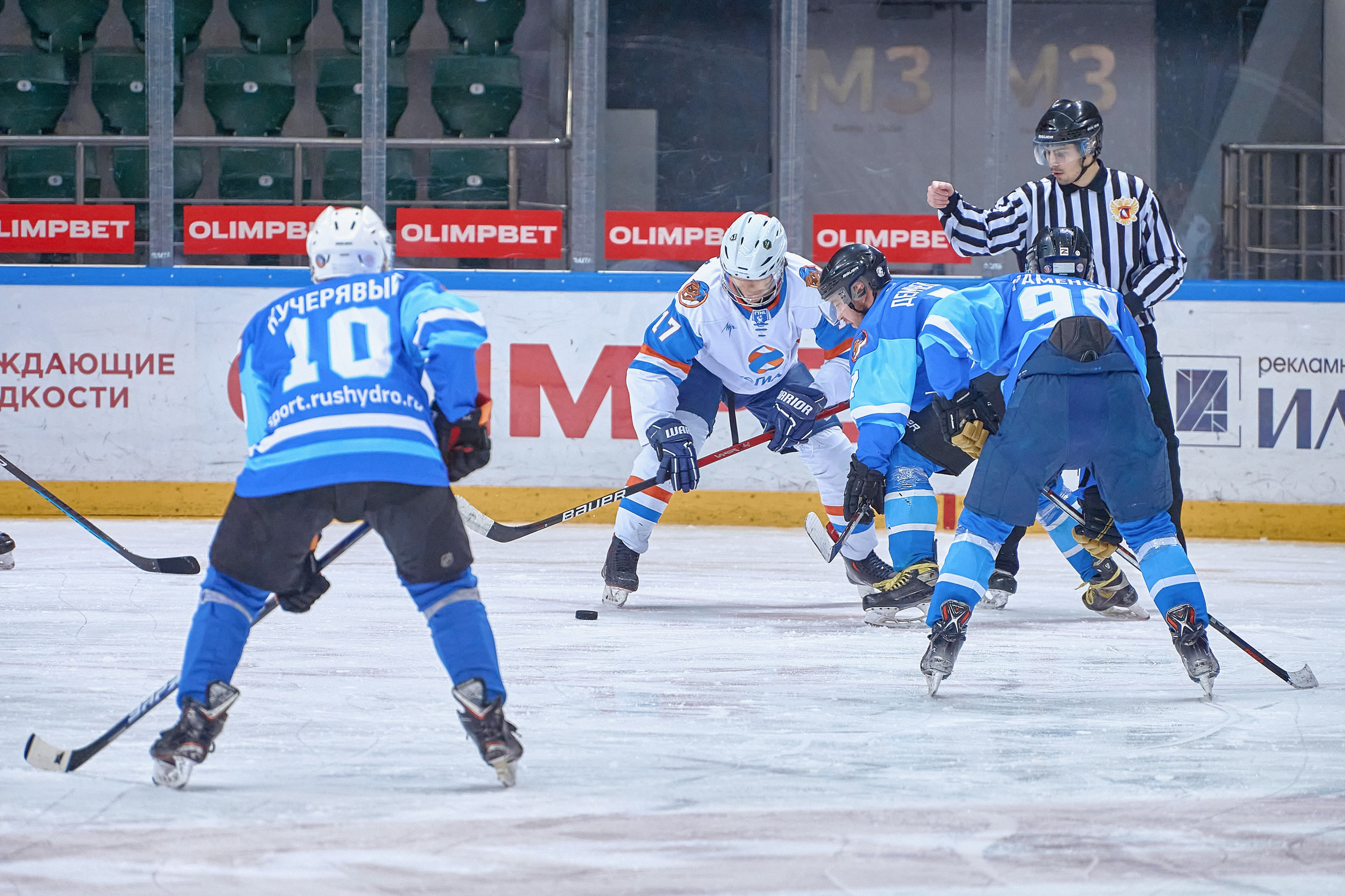 Платинум Арена — Хоккей — РусГидро. Фотограф Яковлев Роман — Красноярск