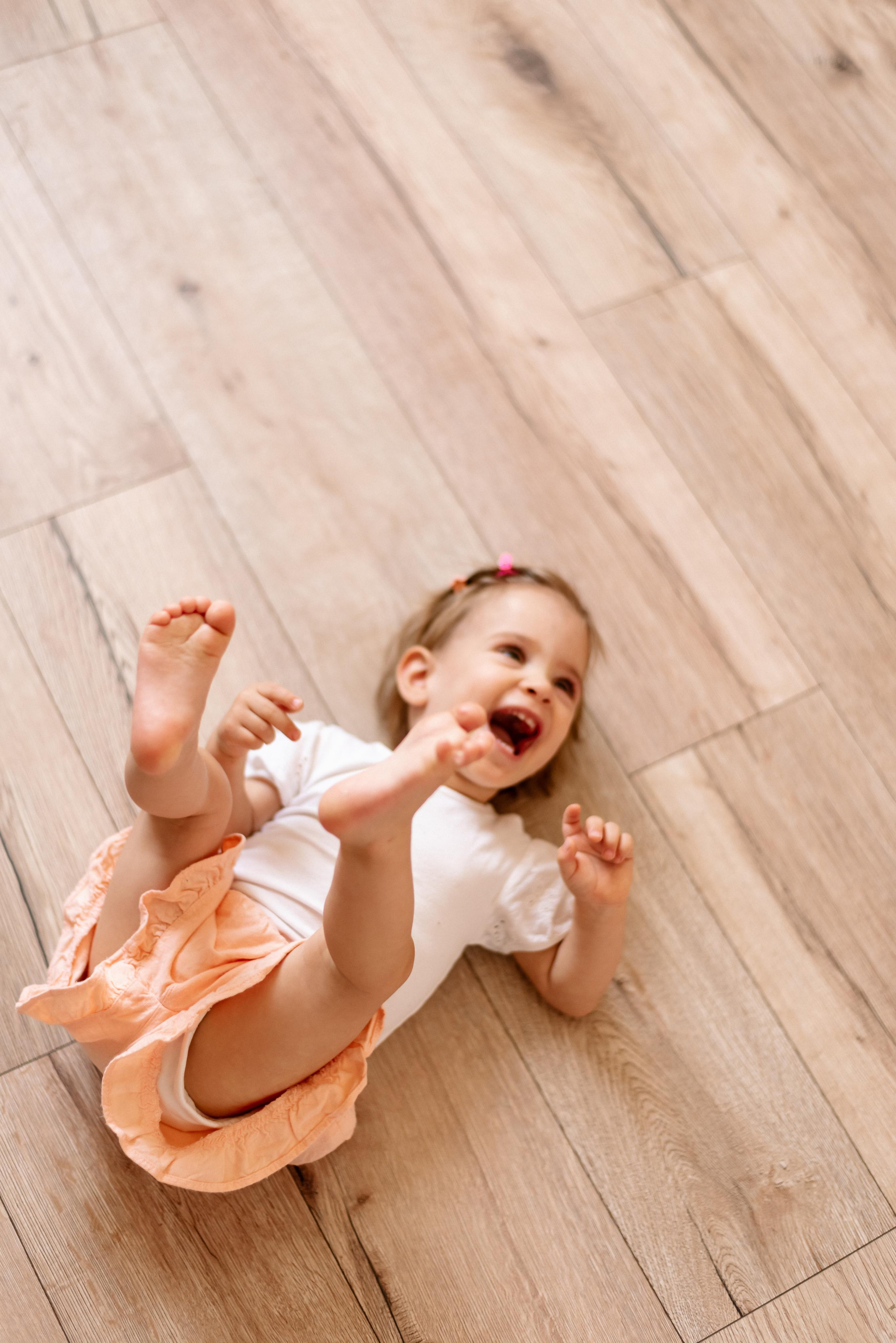 Семейная фотосессия дома для Кати и Кости и их девочек. Свадебный и портретный фотограф в Минске Татьяна Лобода