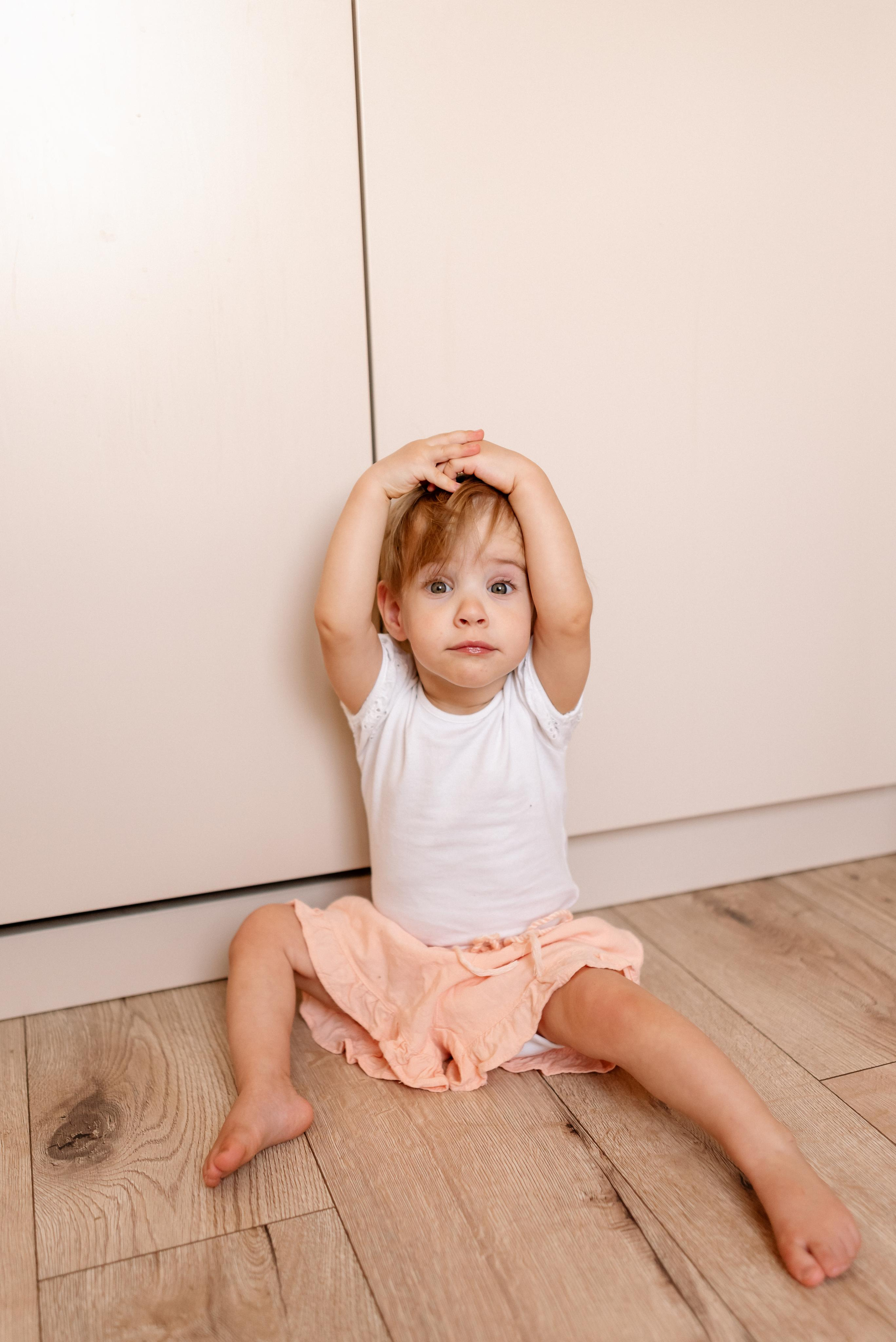 Семейная фотосессия дома для Кати и Кости и их девочек. Свадебный и портретный фотограф в Минске Татьяна Лобода