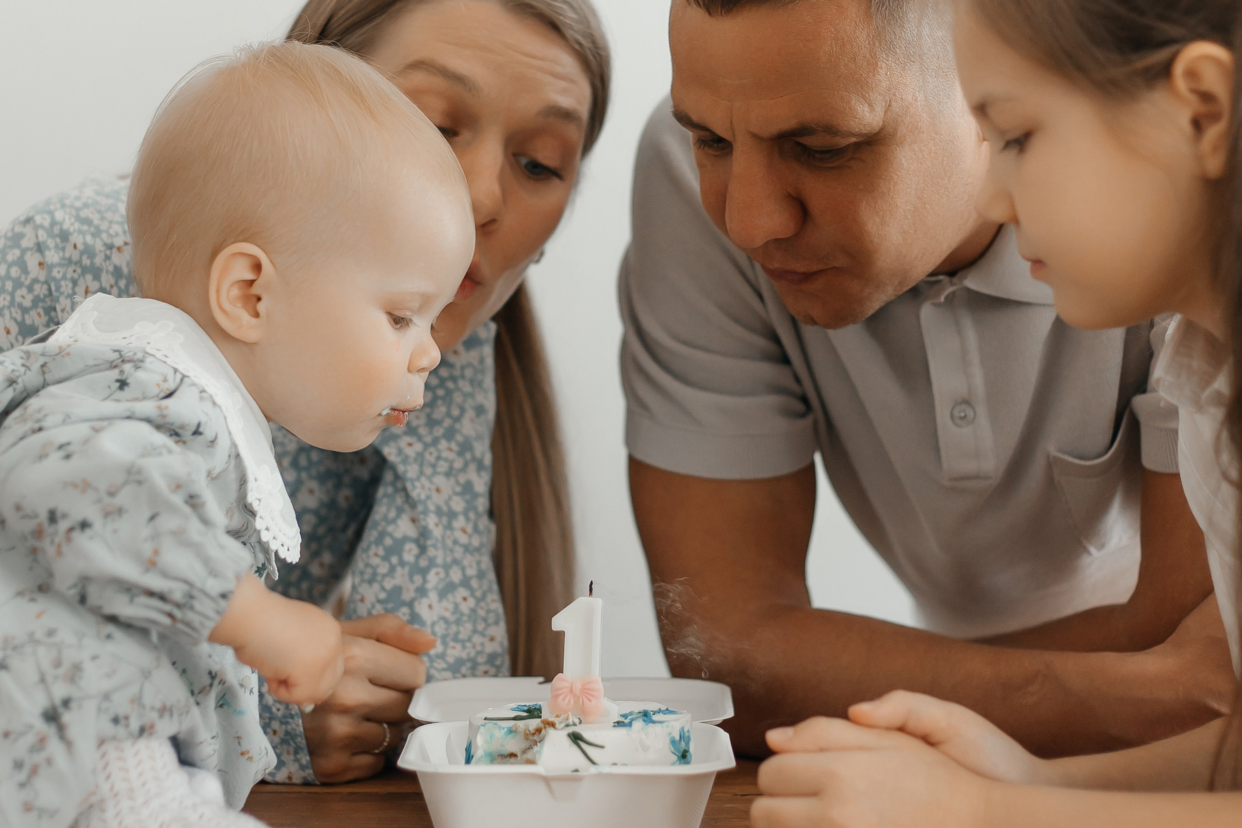 Ей уже годик. Фотограф в Белгороде Анастасия Веленгурская