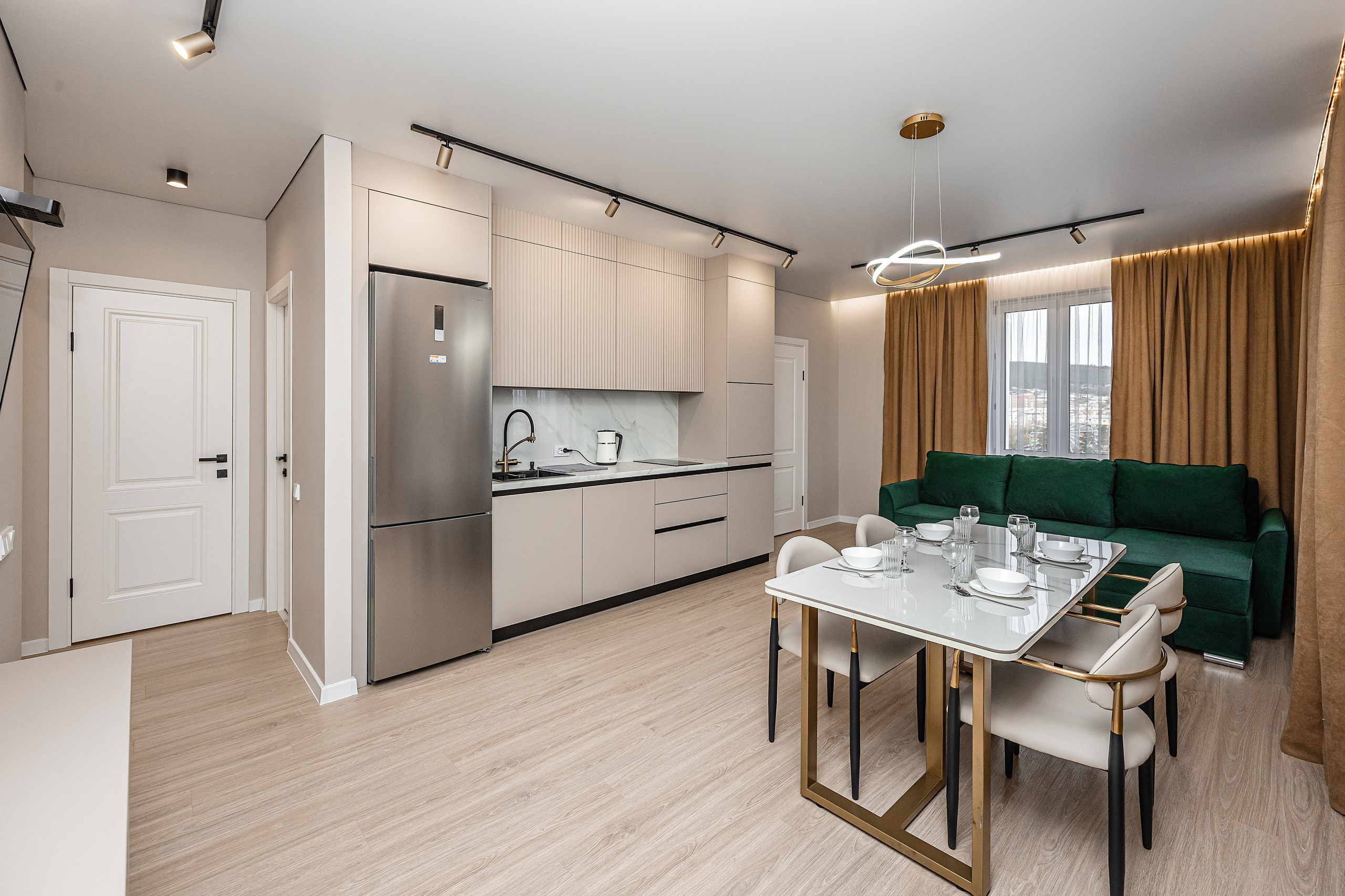 Риэлторская съёмка. Фотограф и видеограф в Улан-Удэ: Аюна Габагуева и Артём Шаханов