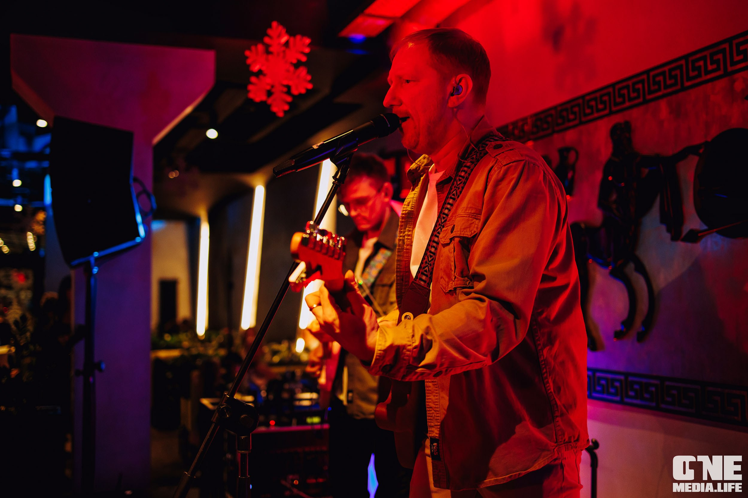 Клубный концерт в El Greco: Братья Грим. One Media Life: фоторепортажи, фотоотчеты с мероприятий и заведений