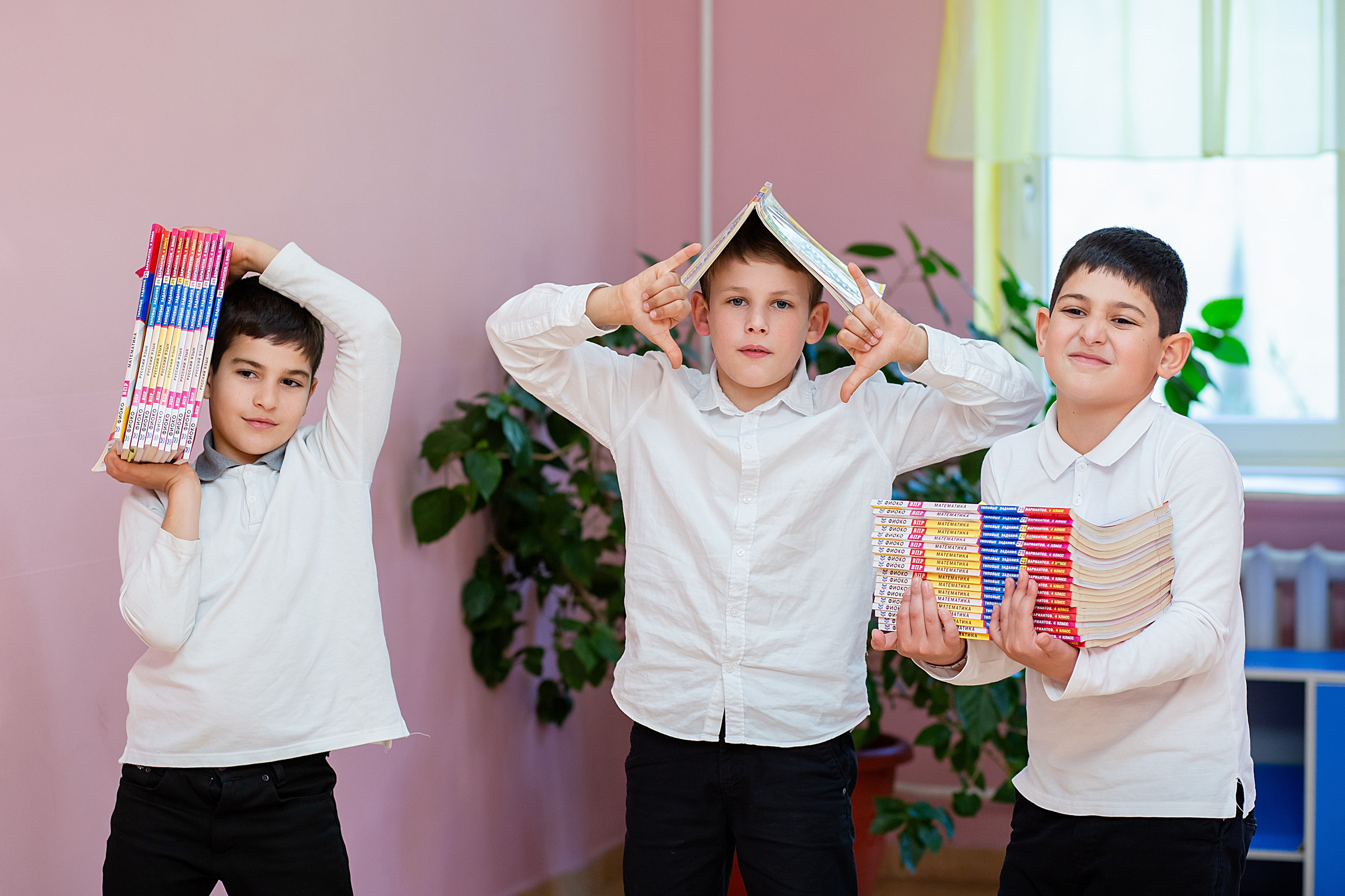 Школа 67 4 класс. Семейный и детский фотограф Марина Баладьян Сочи / Краснодар / Москва