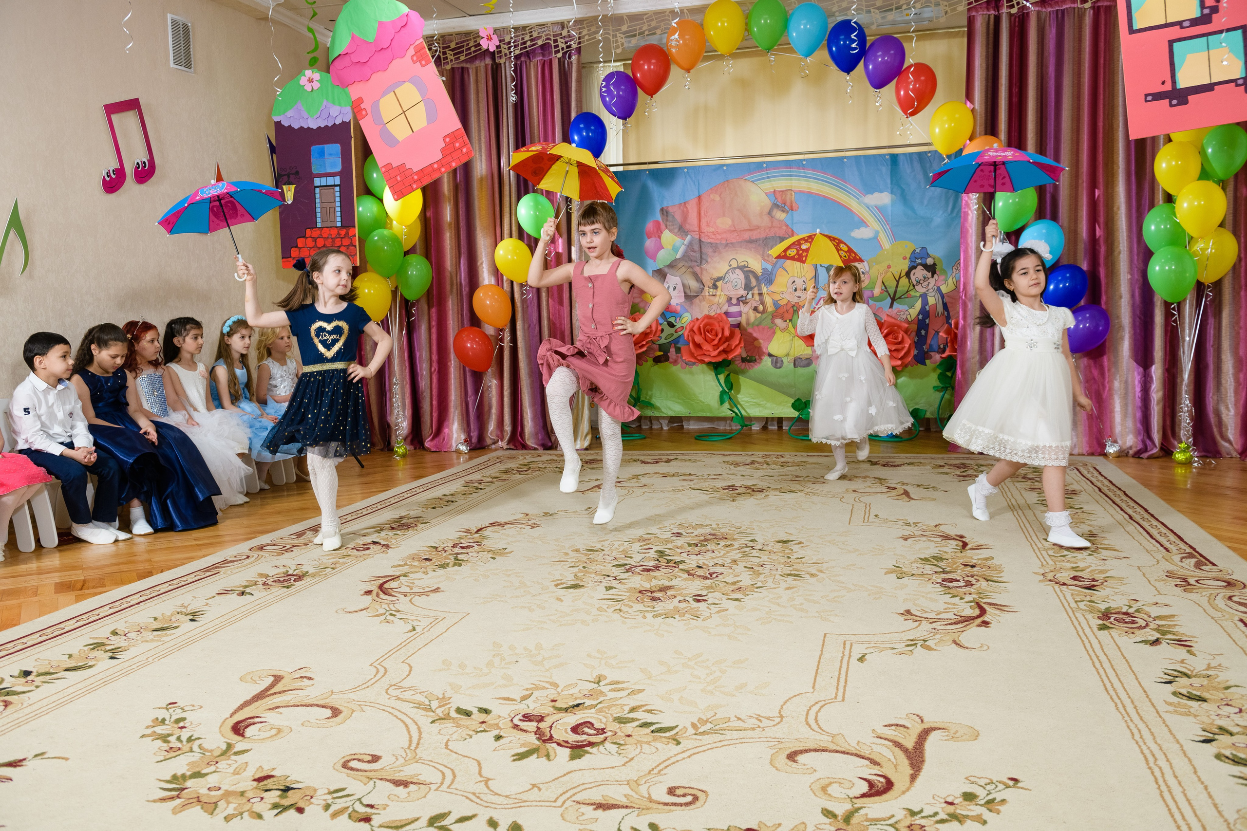 Выпускной утренник. Фотограф в Ростове-на-Дону Маркер Елена