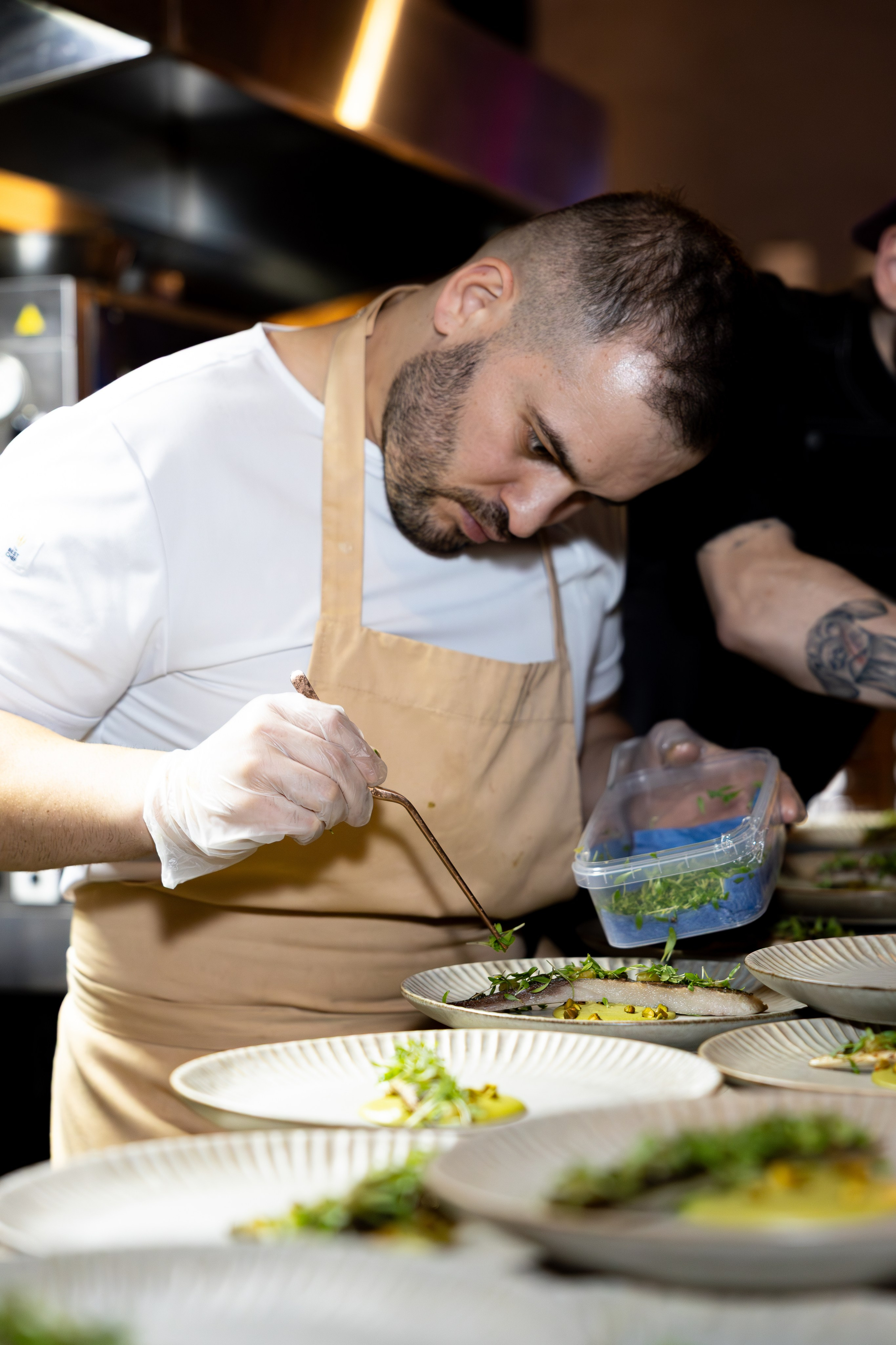 НЕ классический гастрономический ужин Gastrodvor. Дженбаз Павел — фотограф в Ялте