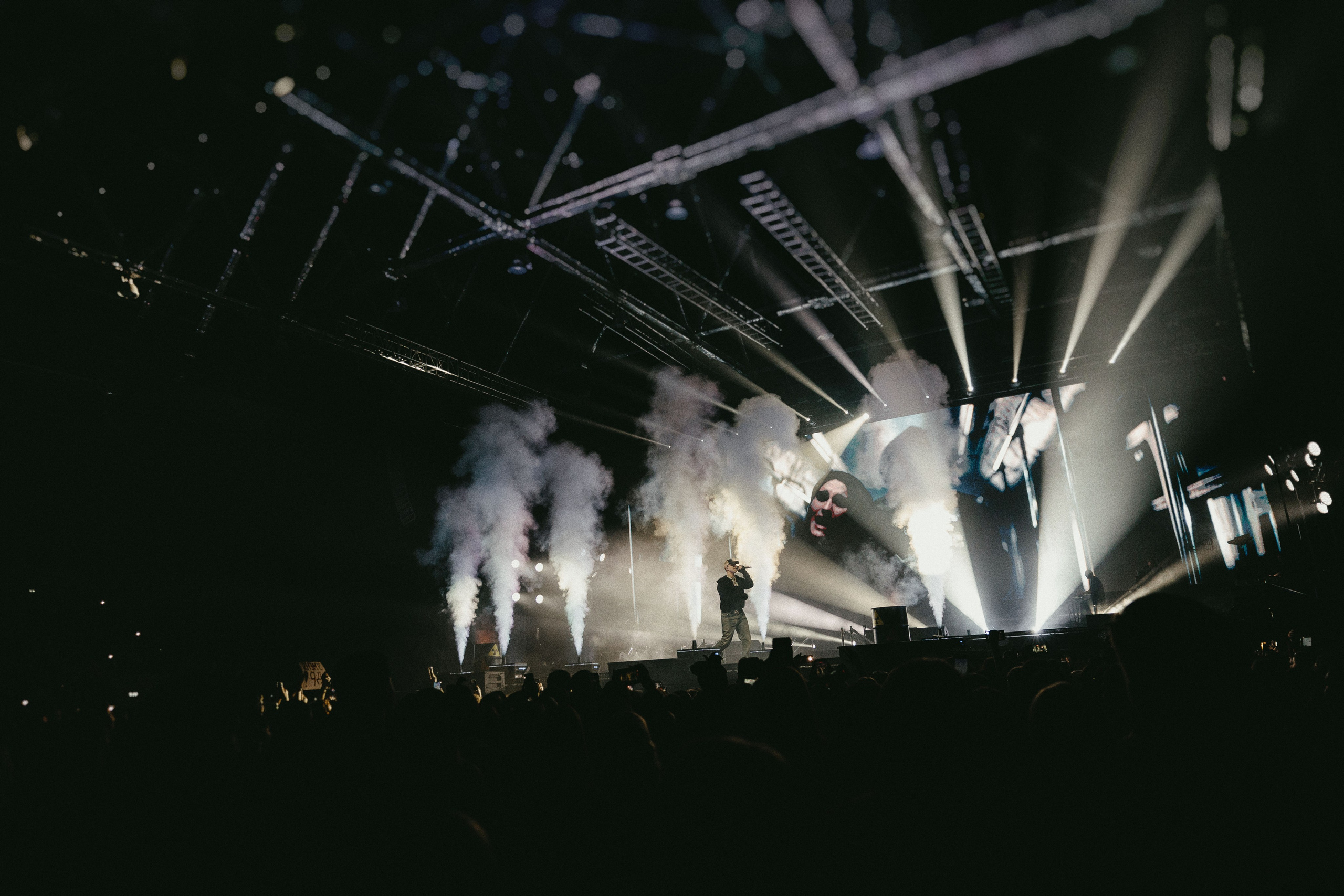 ЕГОР КРИД. Фотограф Иркутск Антипин Сергей