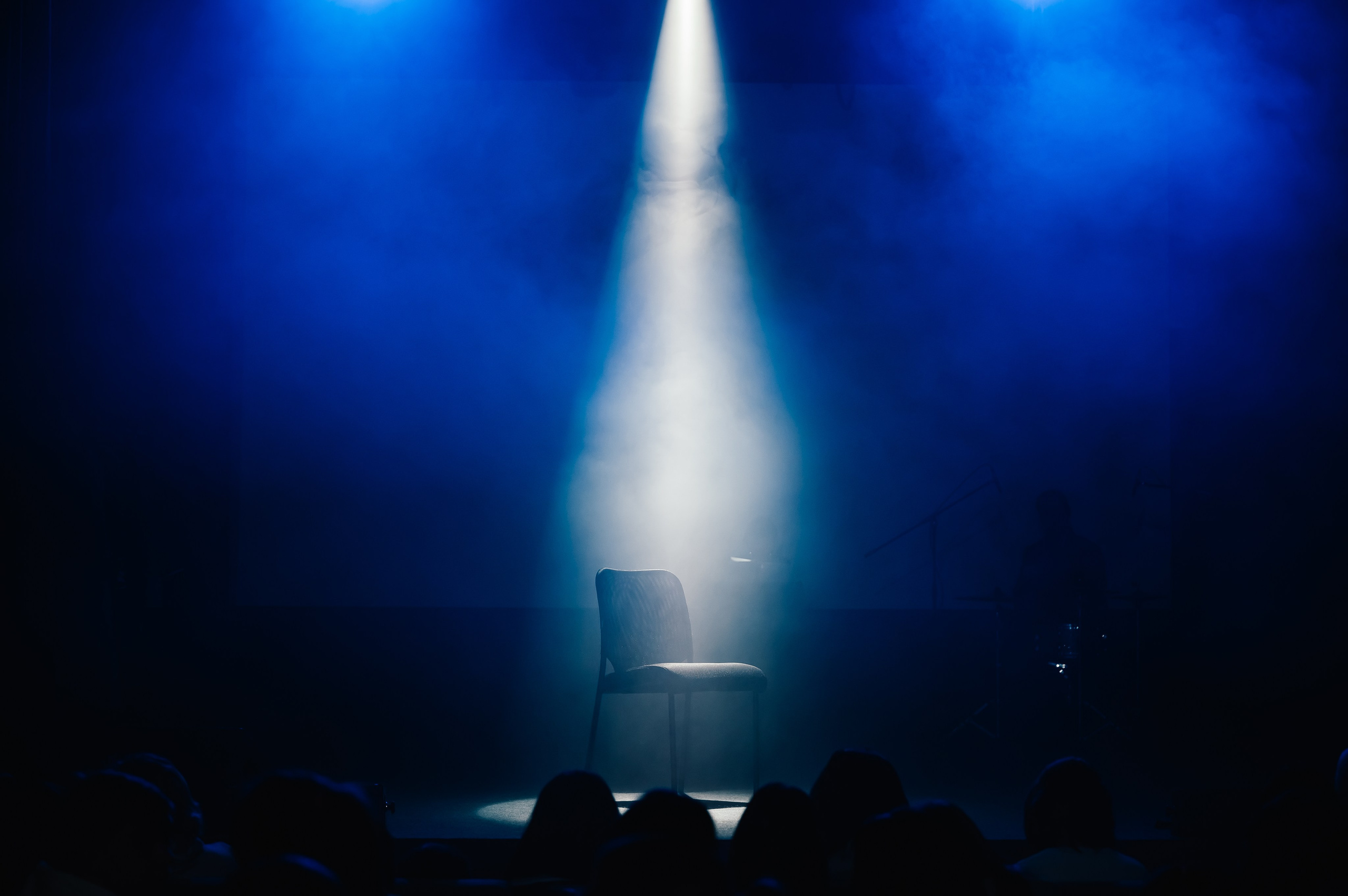 Спектакль «Золушка. Игра в сказку.». Художник по свету Максим Сергачев