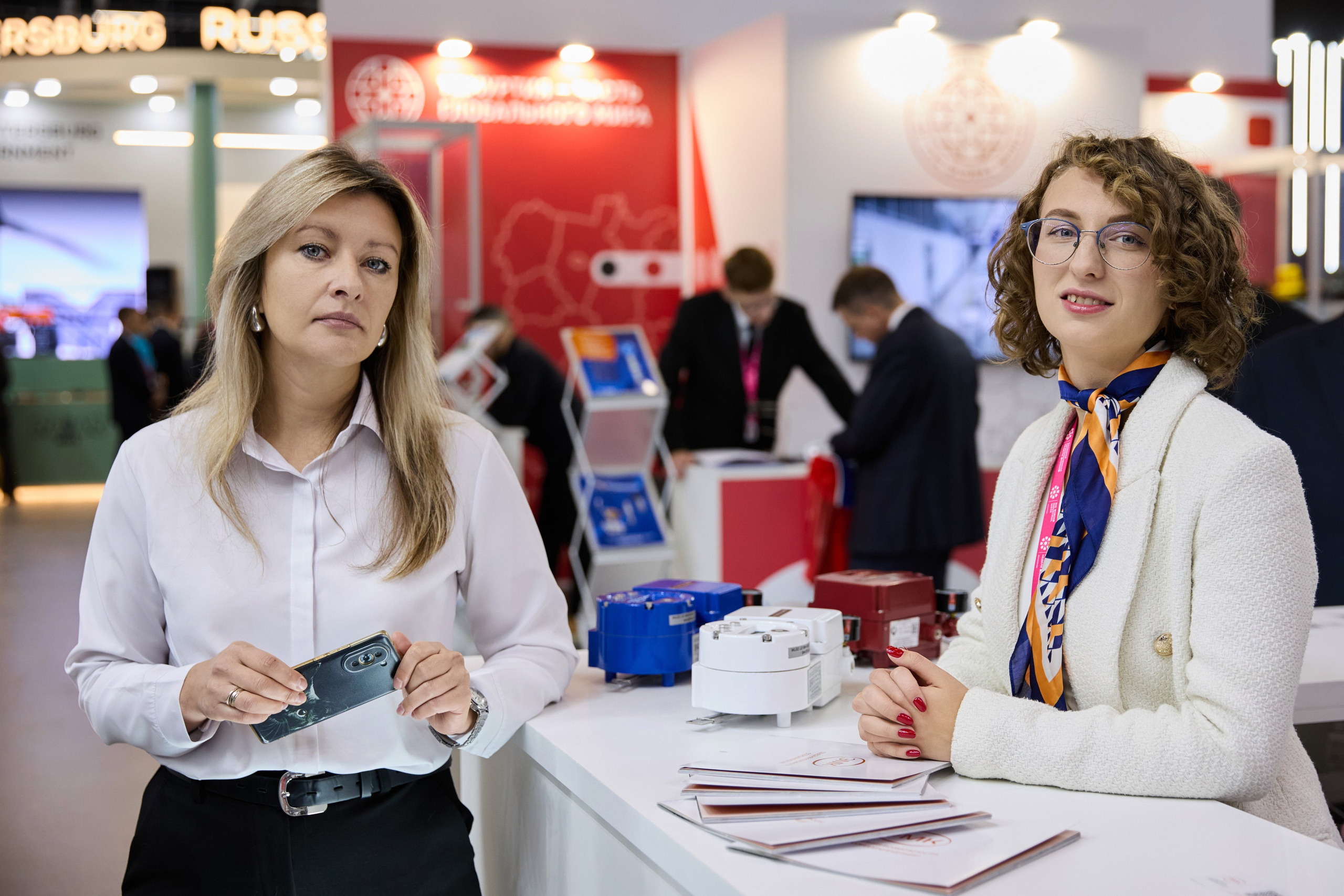 Выставка. Свадебная, репортажная фотосъемка и видеосъемка в Минске. Илья и Юлия Ширмановы. Фотограф | Видеограф | Минск