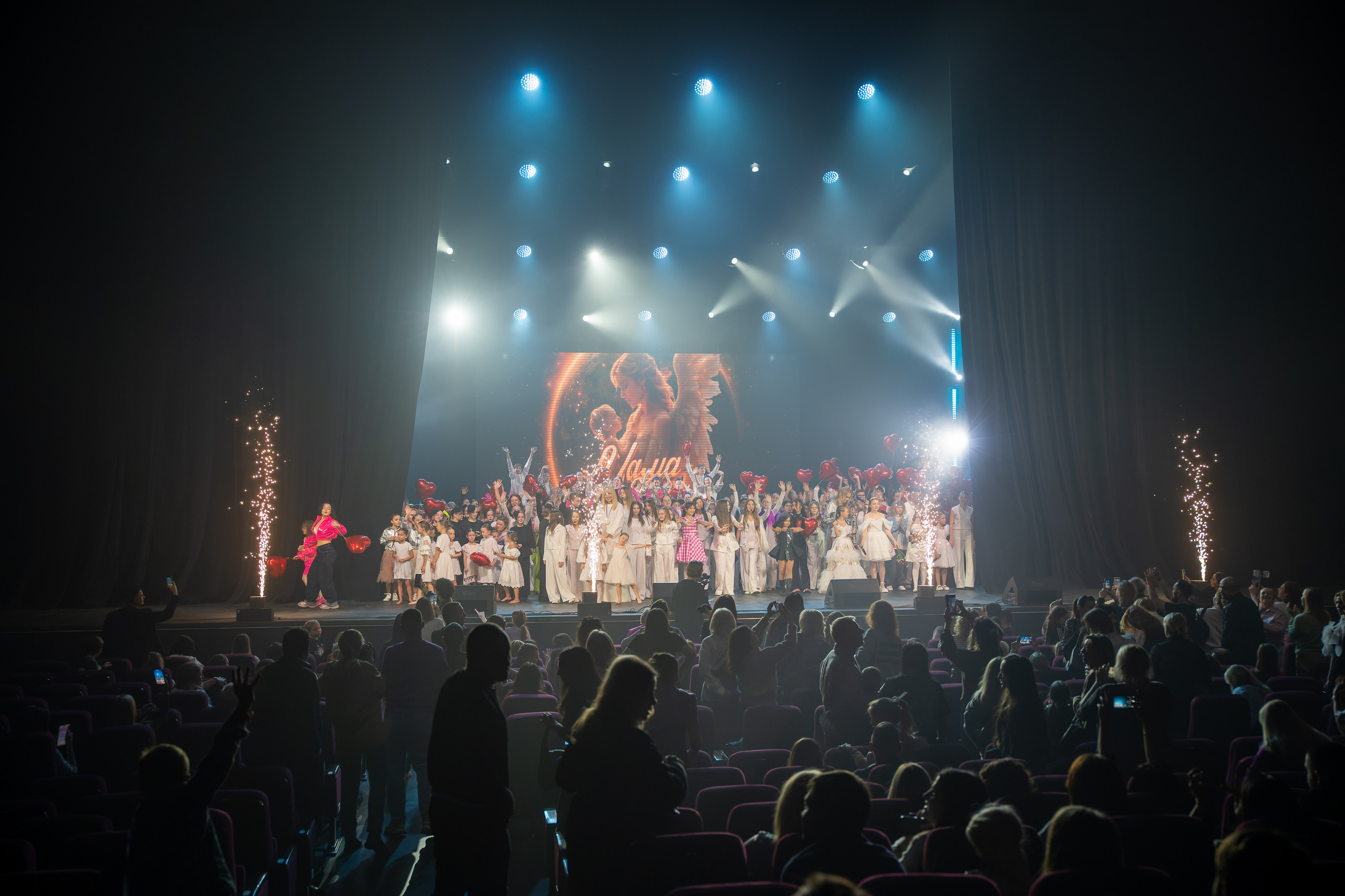 Гала-концерт «Мама-Ангел на земле». «Студия DRONAVT`s» — видеосъёмка и фотография г. Москва