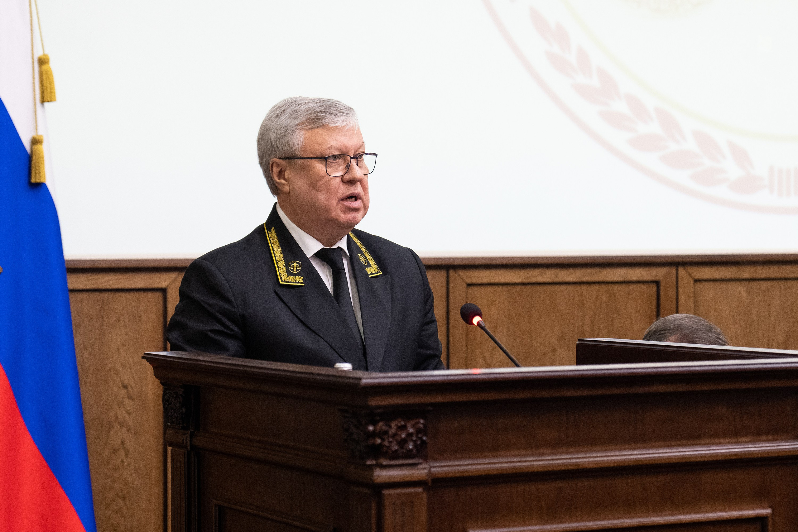 Репортажный фотограф в Сочи — профессиональная съёмка событий и мероприятий. Профессиональная фотосъемка в Сочи: репортаж, предметная, ювелирная фотосъемка, недвижимость, фуд-фотография. Фотограф Александр Афанасьев
