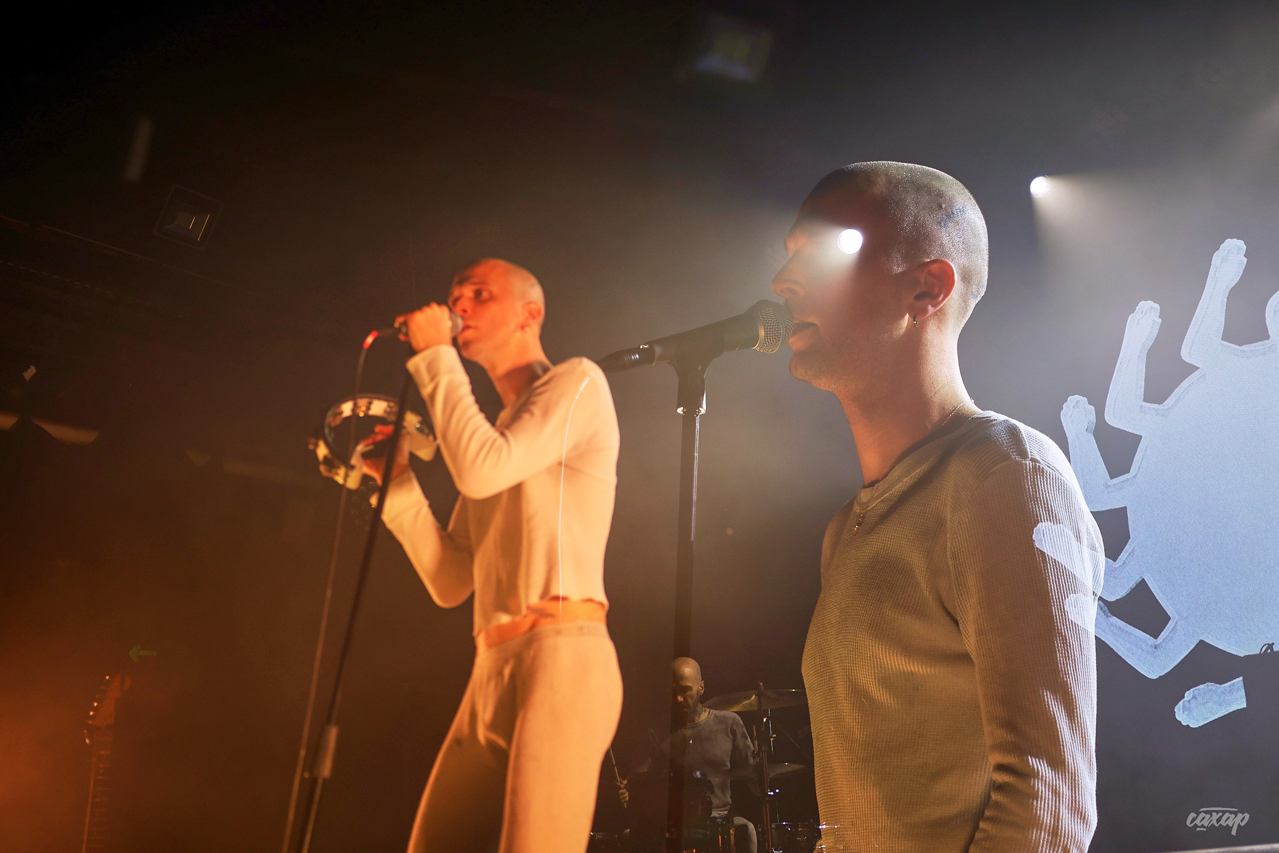 JMSN. Профессиональный фотограф в Екатеринбурге Юра Сахар