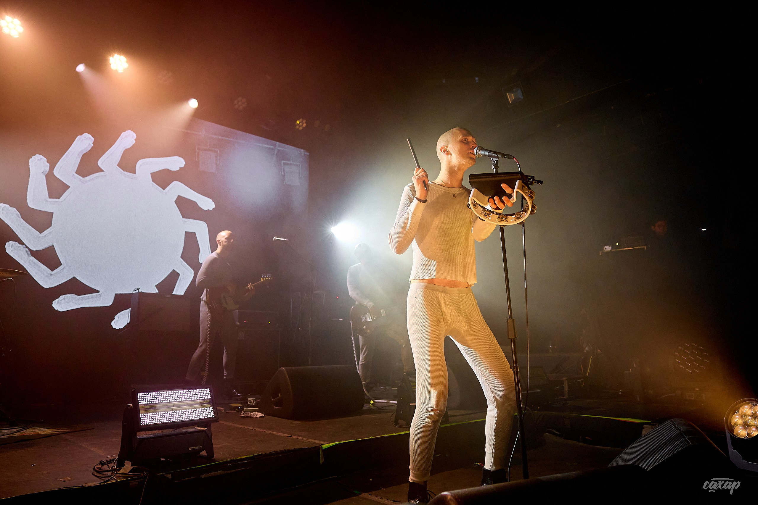 JMSN. Профессиональный фотограф в Екатеринбурге Юра Сахар