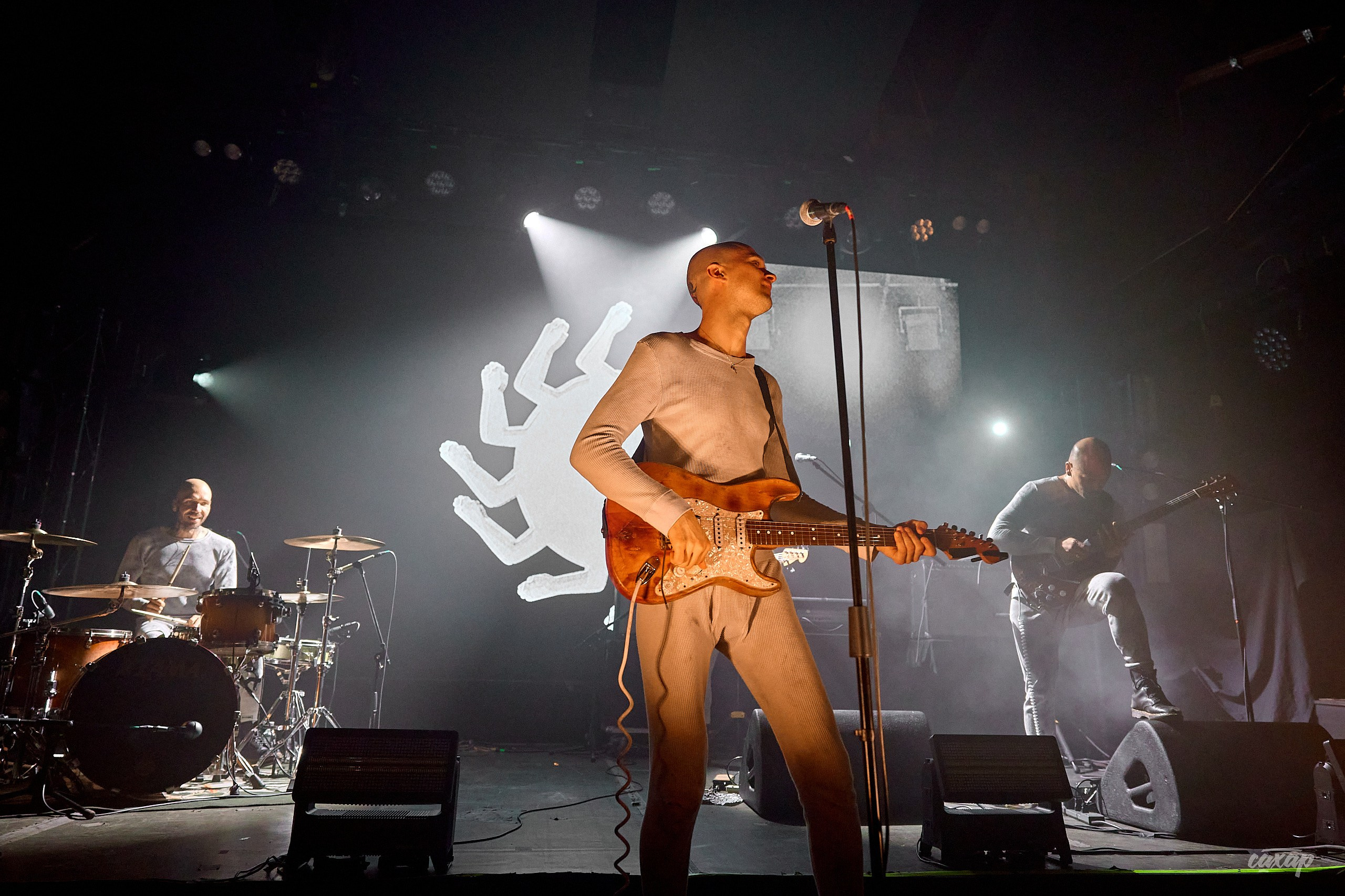 JMSN. Профессиональный фотограф в Екатеринбурге Юра Сахар