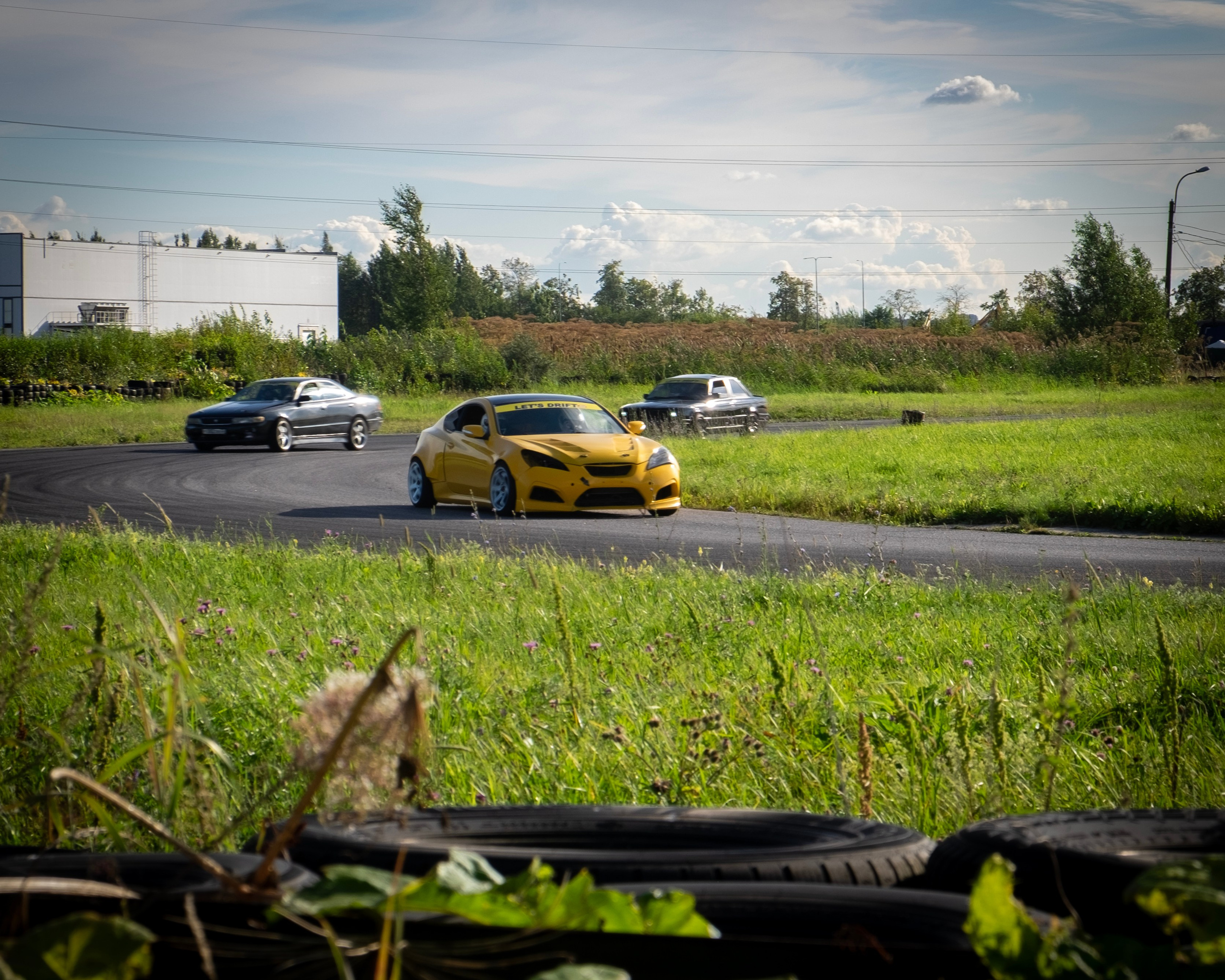 AUTODROM FEST. Автомобильные фотографии и рисунки в Санкт-Петербурги Пашков Дмитрий