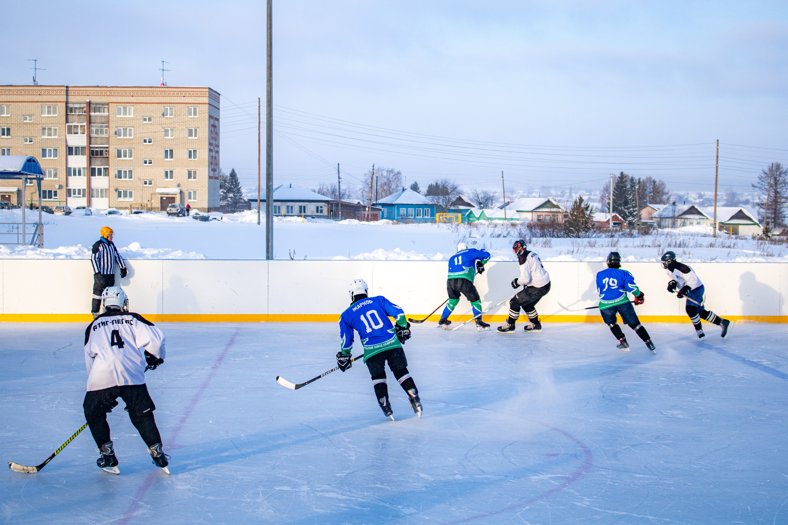 Хоккей г.п Атиг-г.п Дружинино