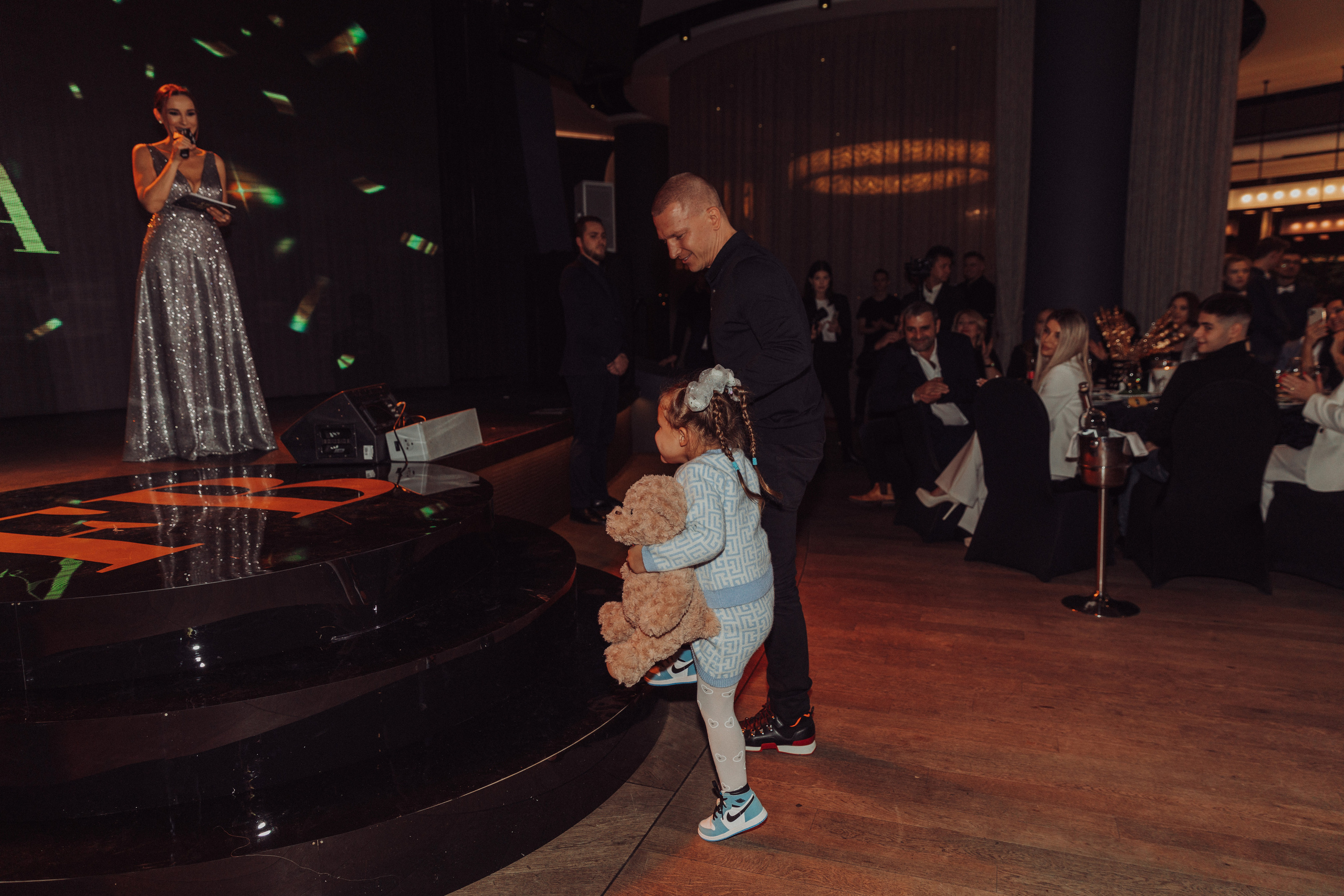 By Fashion Beaty: Человек года 2022 — ресторан Backstage. Фотограф и Видеограф в Москве Дарья Арсентьева