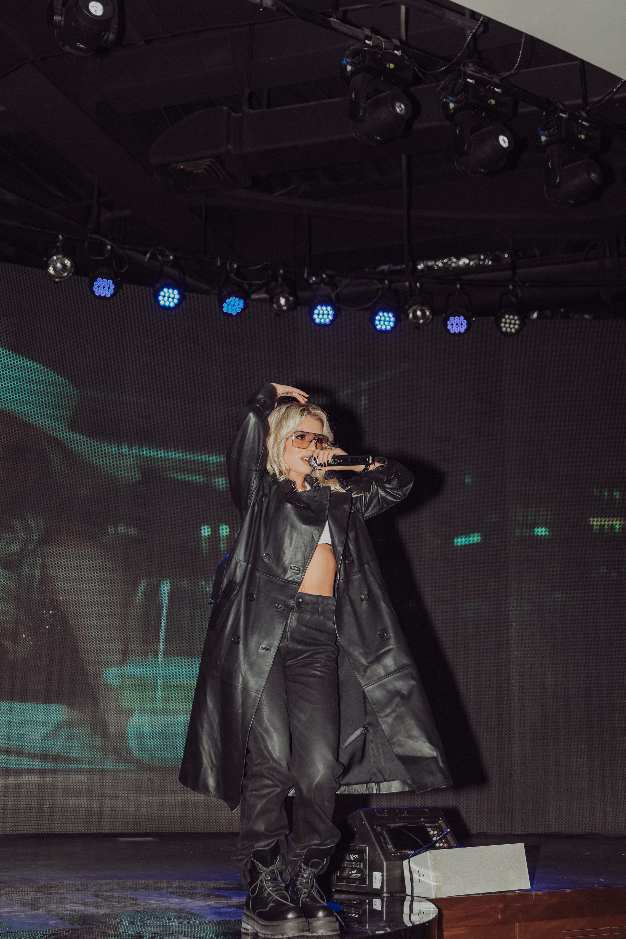 By Fashion Beaty: Человек года 2022 — ресторан Backstage. Фотограф и Видеограф в Москве Дарья Арсентьева