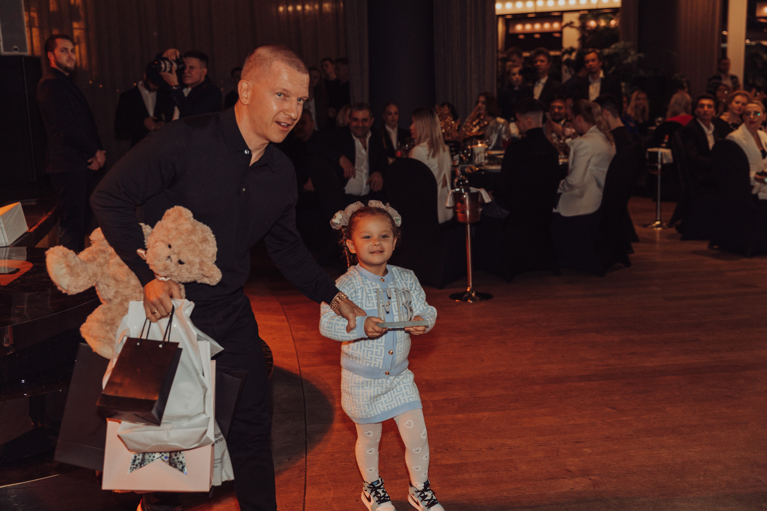 By Fashion Beaty: Человек года 2022 — ресторан Backstage. Фотограф и Видеограф в Москве Дарья Арсентьева