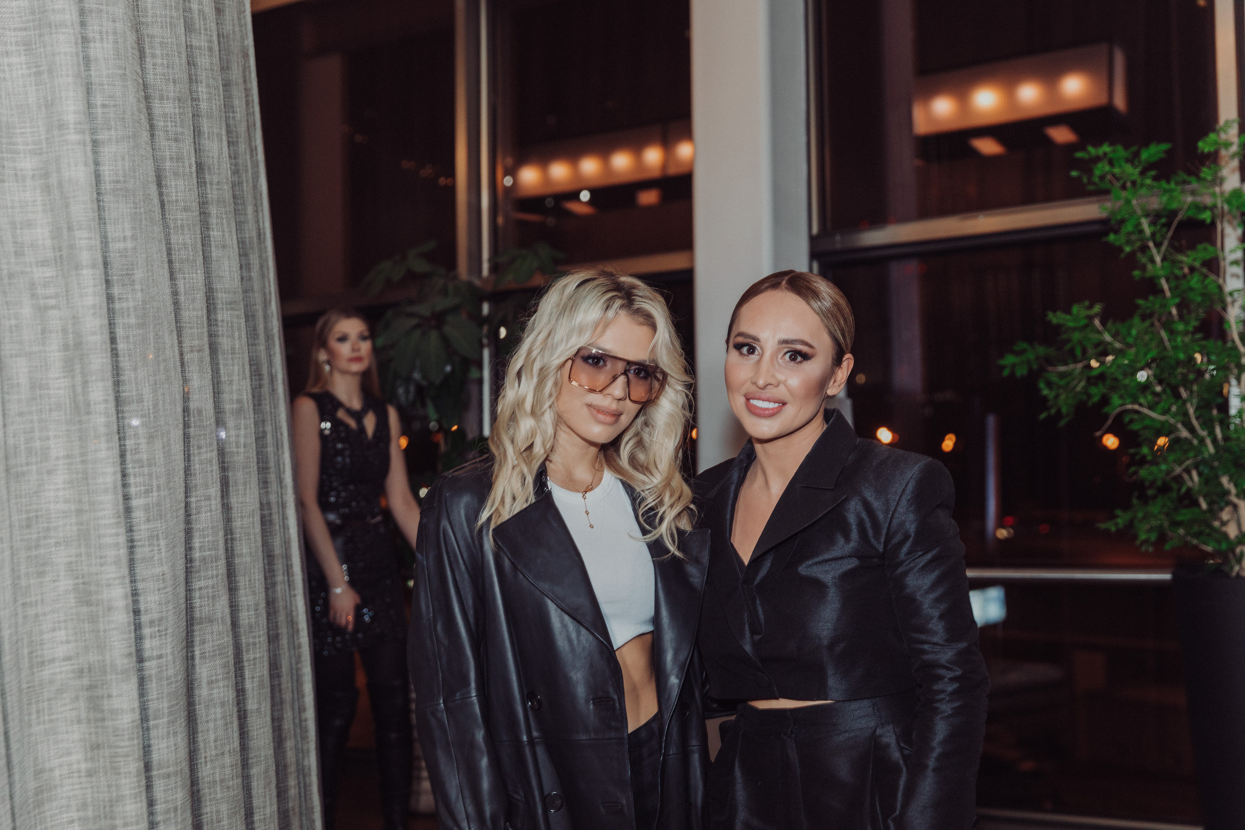 By Fashion Beaty: Человек года 2022 — ресторан Backstage. Фотограф и Видеограф в Москве Дарья Арсентьева