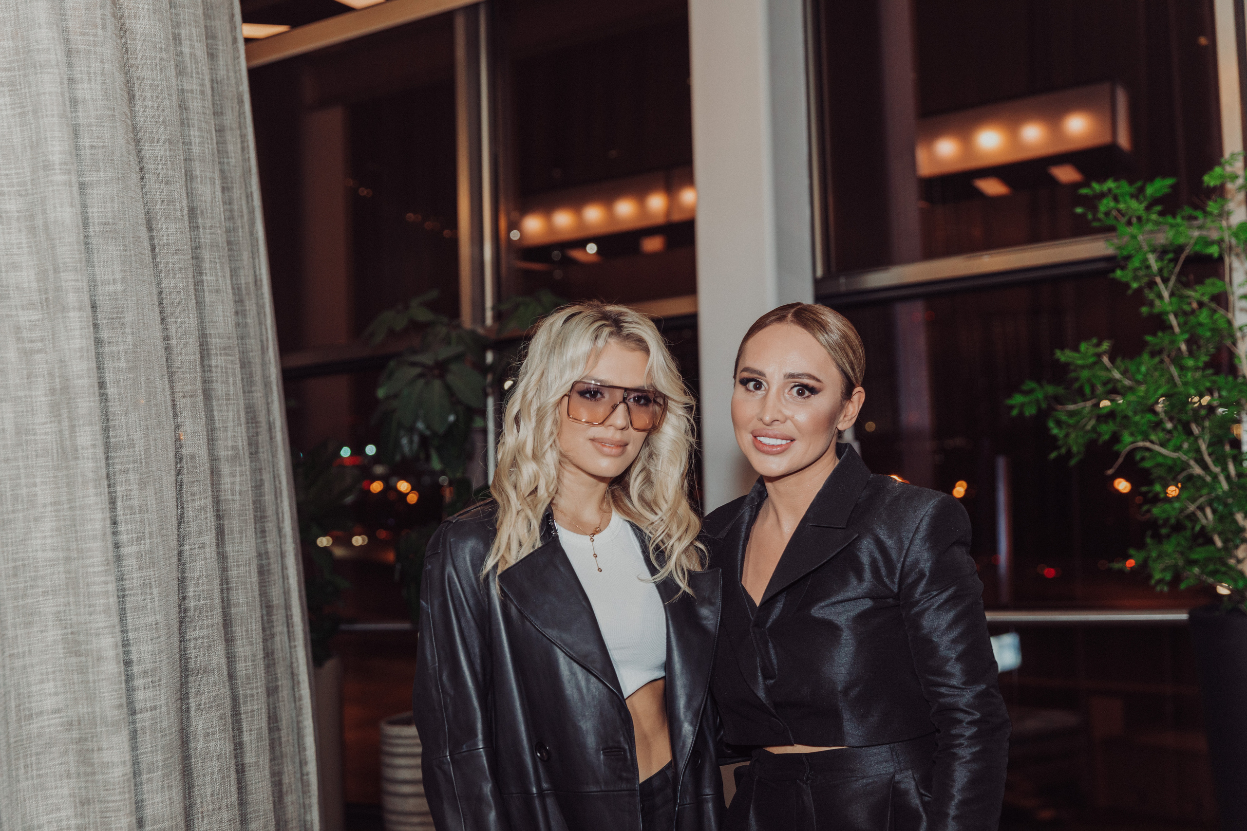 By Fashion Beaty: Человек года 2022 — ресторан Backstage. Фотограф и Видеограф в Москве Дарья Арсентьева