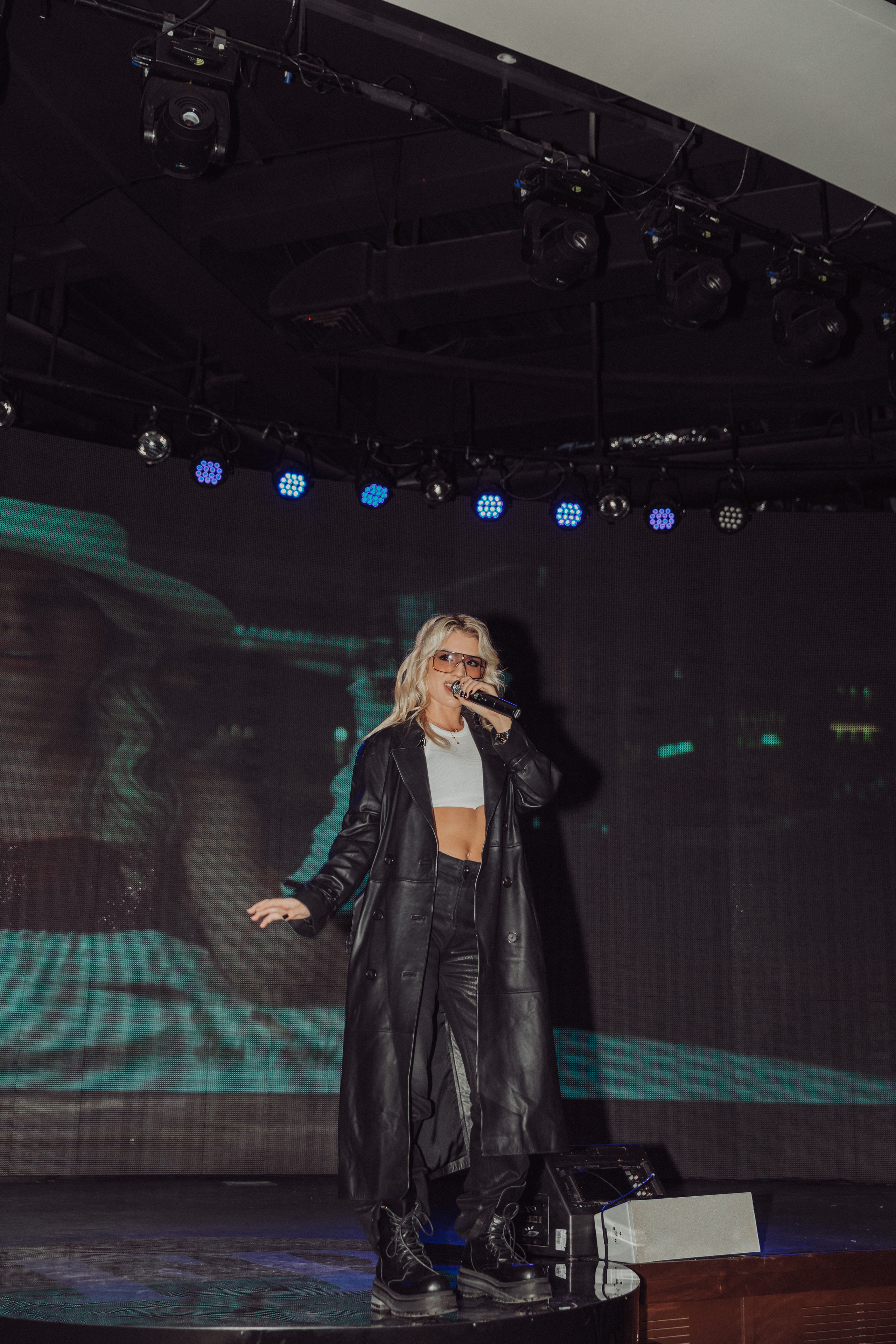 By Fashion Beaty: Человек года 2022 — ресторан Backstage. Фотограф и Видеограф в Москве Дарья Арсентьева