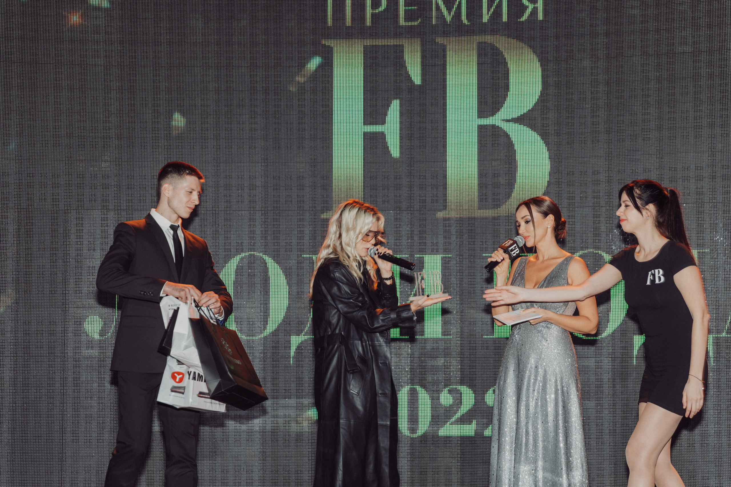 By Fashion Beaty: Человек года 2022 — ресторан Backstage. Фотограф и Видеограф в Москве Дарья Арсентьева