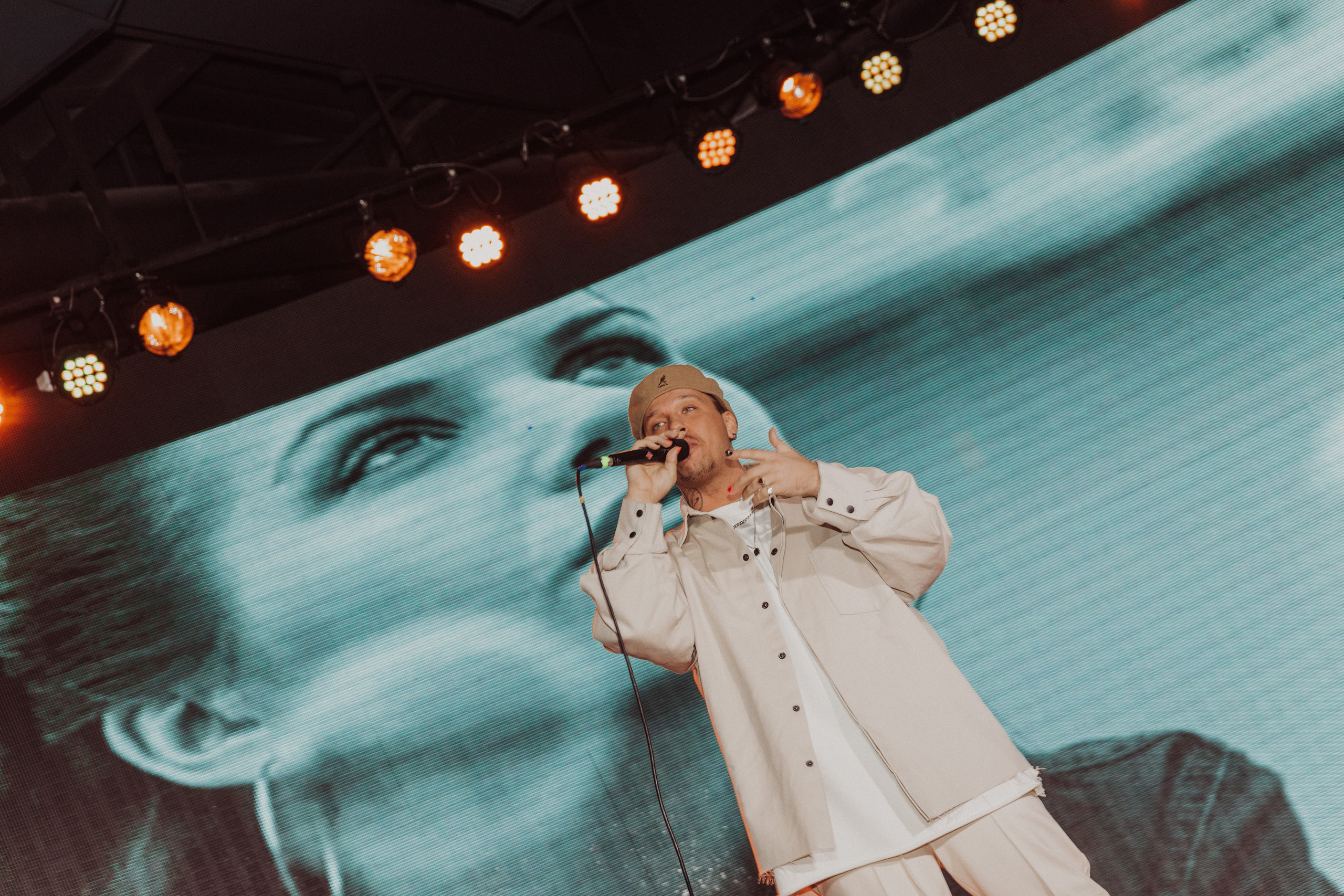 By Fashion Beaty: Человек года 2022 — ресторан Backstage. Фотограф и Видеограф в Москве Дарья Арсентьева