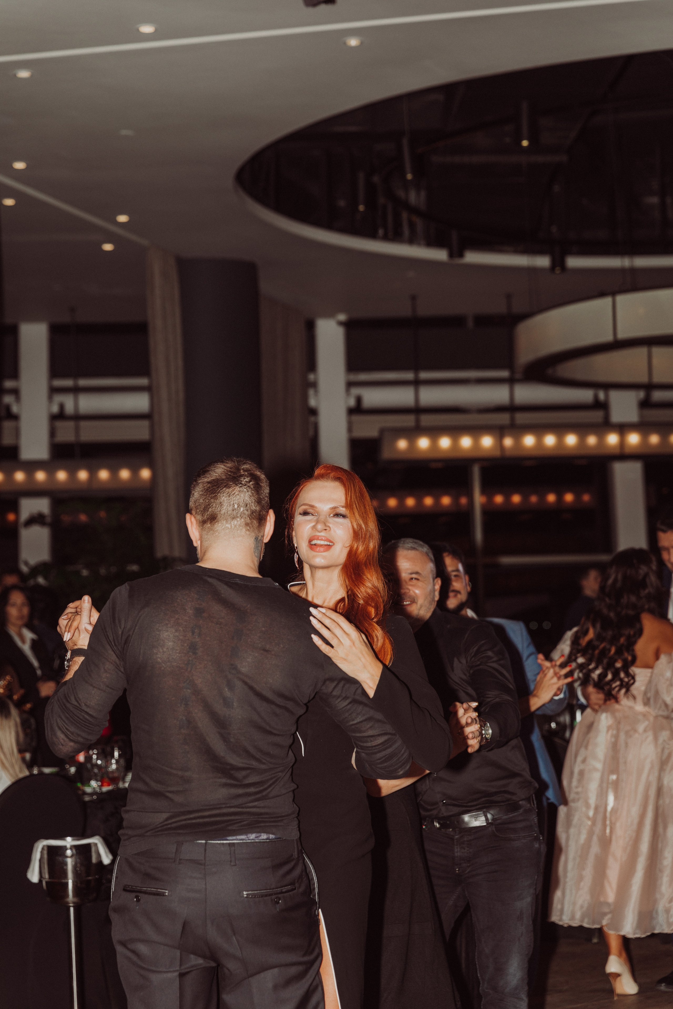 By Fashion Beaty: Человек года 2022 — ресторан Backstage. Фотограф и Видеограф в Москве Дарья Арсентьева