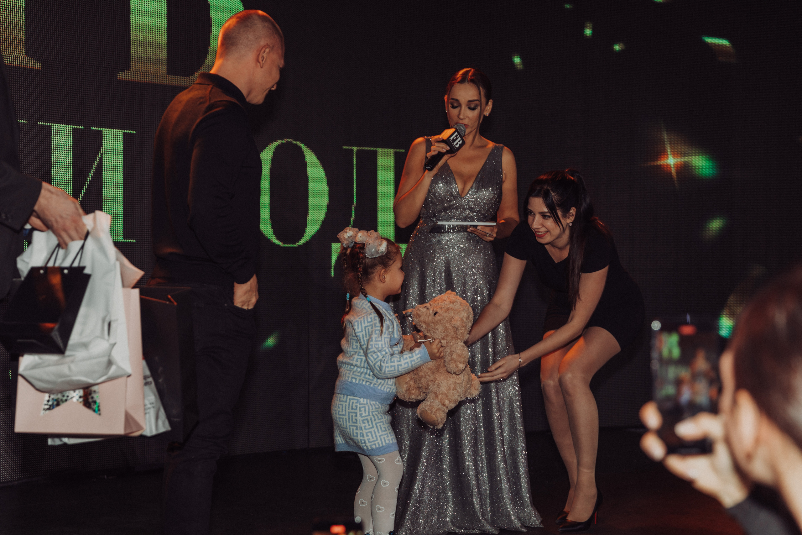 By Fashion Beaty: Человек года 2022 — ресторан Backstage. Фотограф и Видеограф в Москве Дарья Арсентьева