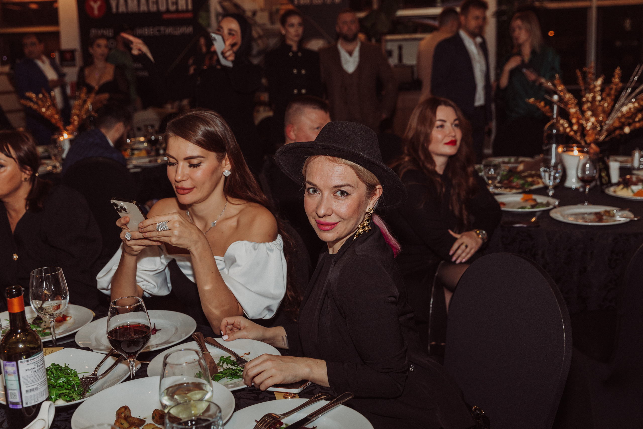 By Fashion Beaty: Человек года 2022 — ресторан Backstage. Фотограф и Видеограф в Москве Дарья Арсентьева