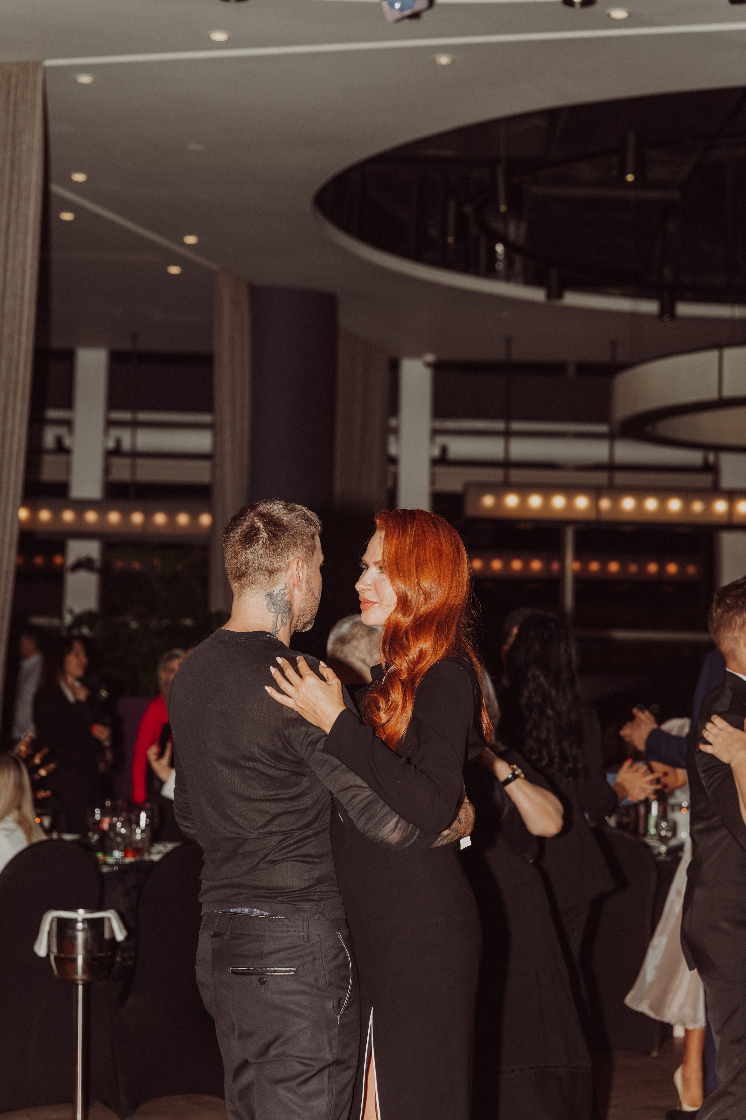 By Fashion Beaty: Человек года 2022 — ресторан Backstage. Фотограф и Видеограф в Москве Дарья Арсентьева