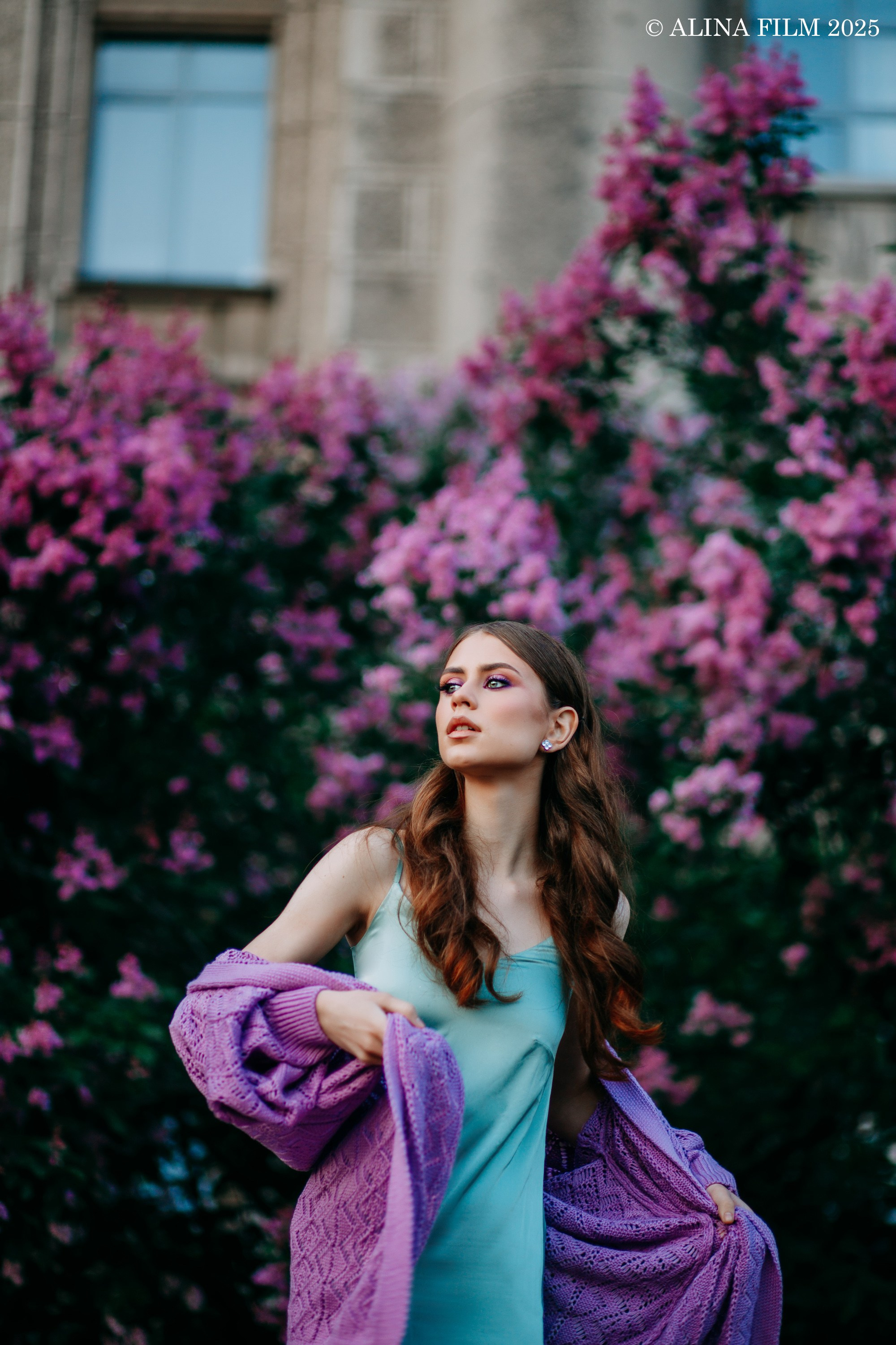 Фотосессия в сирени в Санкт-Петербурге. Фотограф в Санкт-Петербурге Alina Film