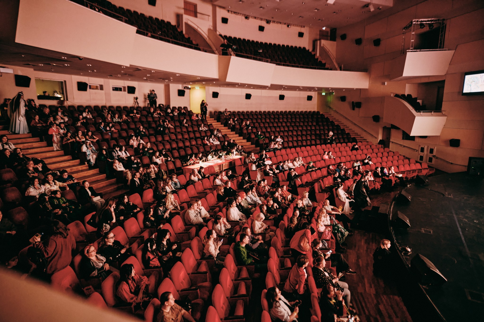 Персиковый источник | осень 2025. Фотограф Аннё| Москва