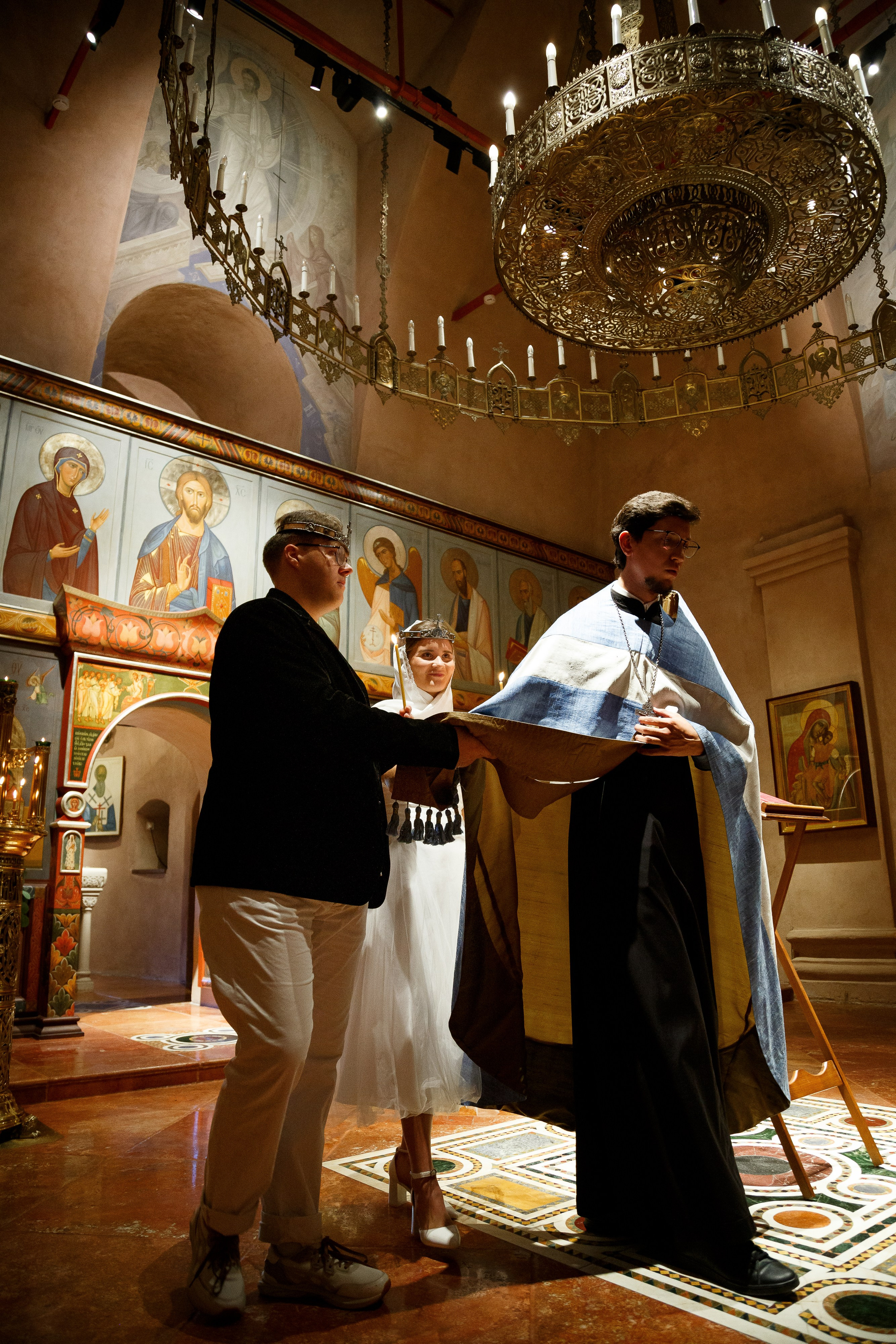 Венчание в храме Антипы Пергамского