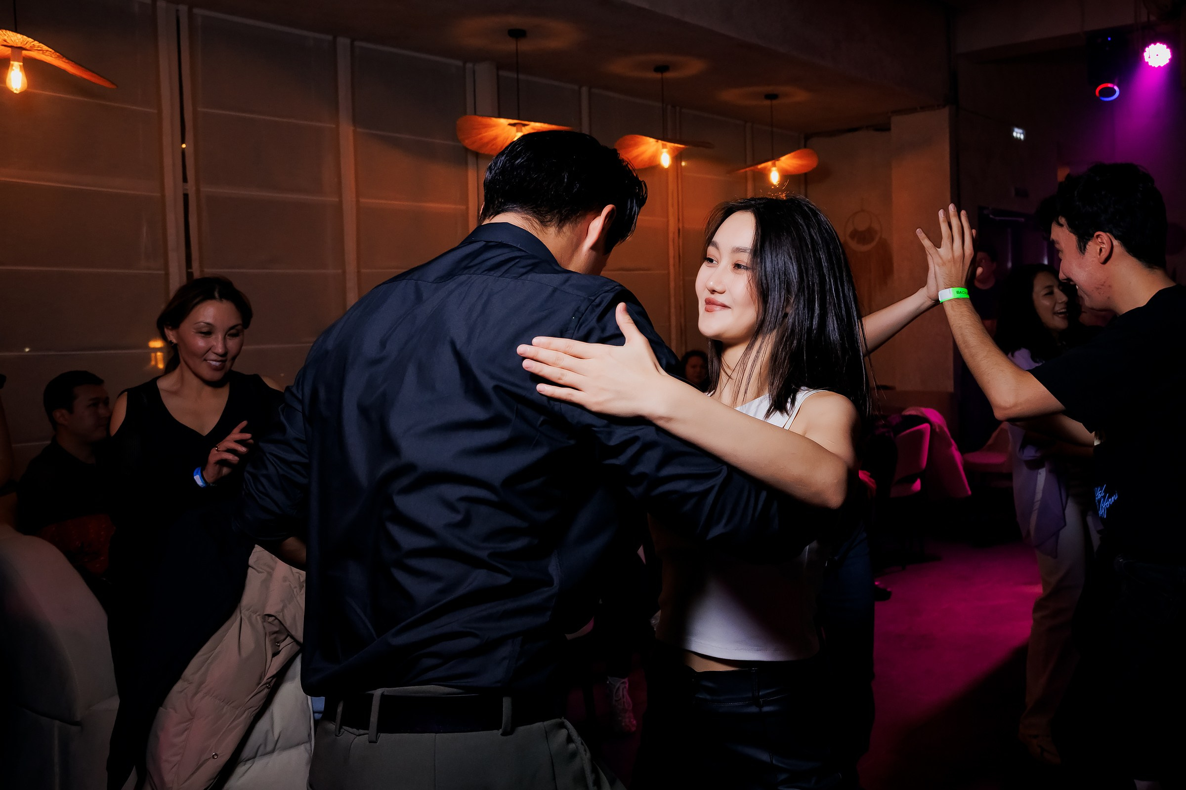Bachata party. Репортажный фотограф в Алматы Каюпов Сержан